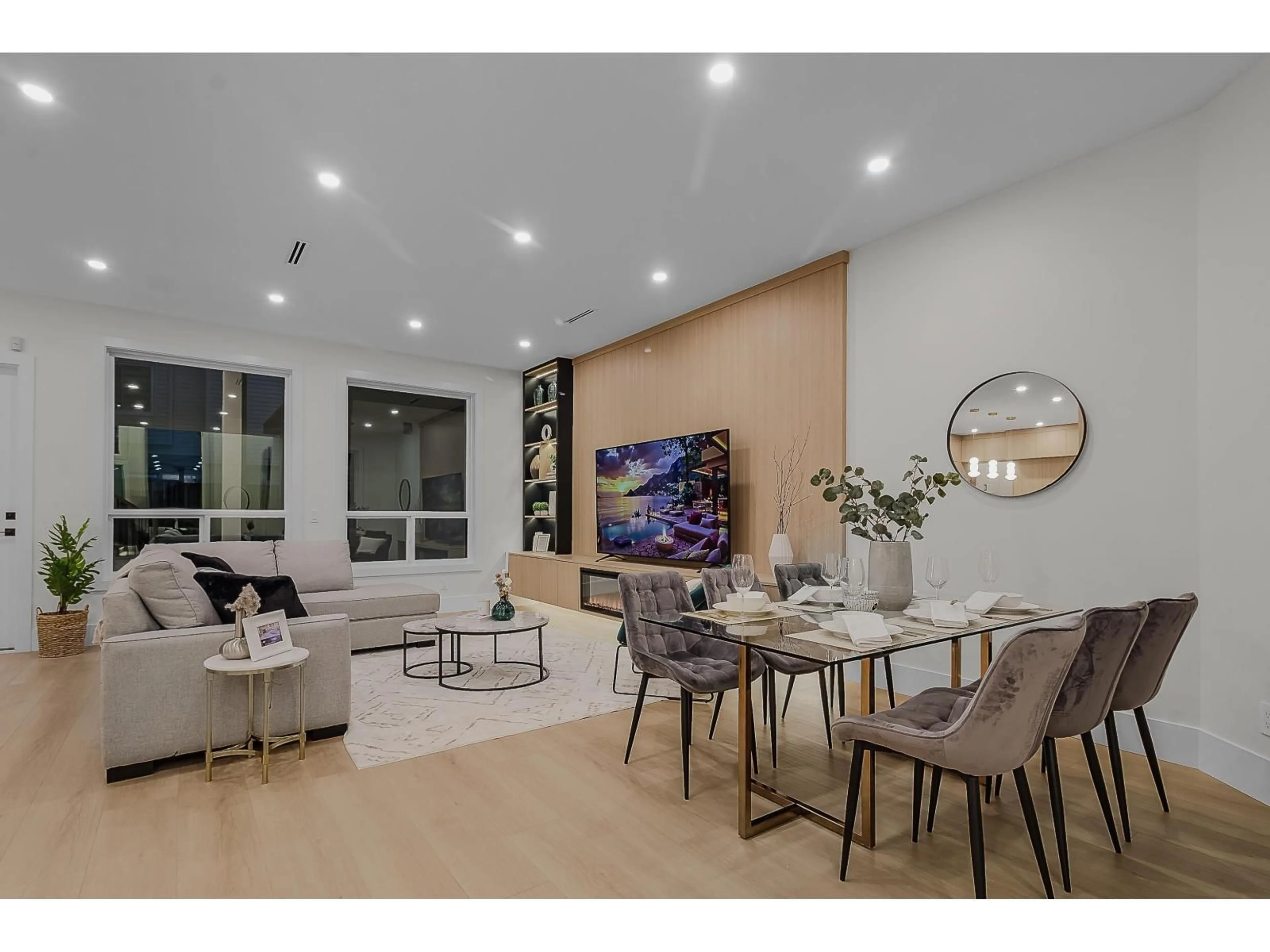 Living room with furniture, unknown for 11648 94A AVENUE, Delta British Columbia V4C3S3