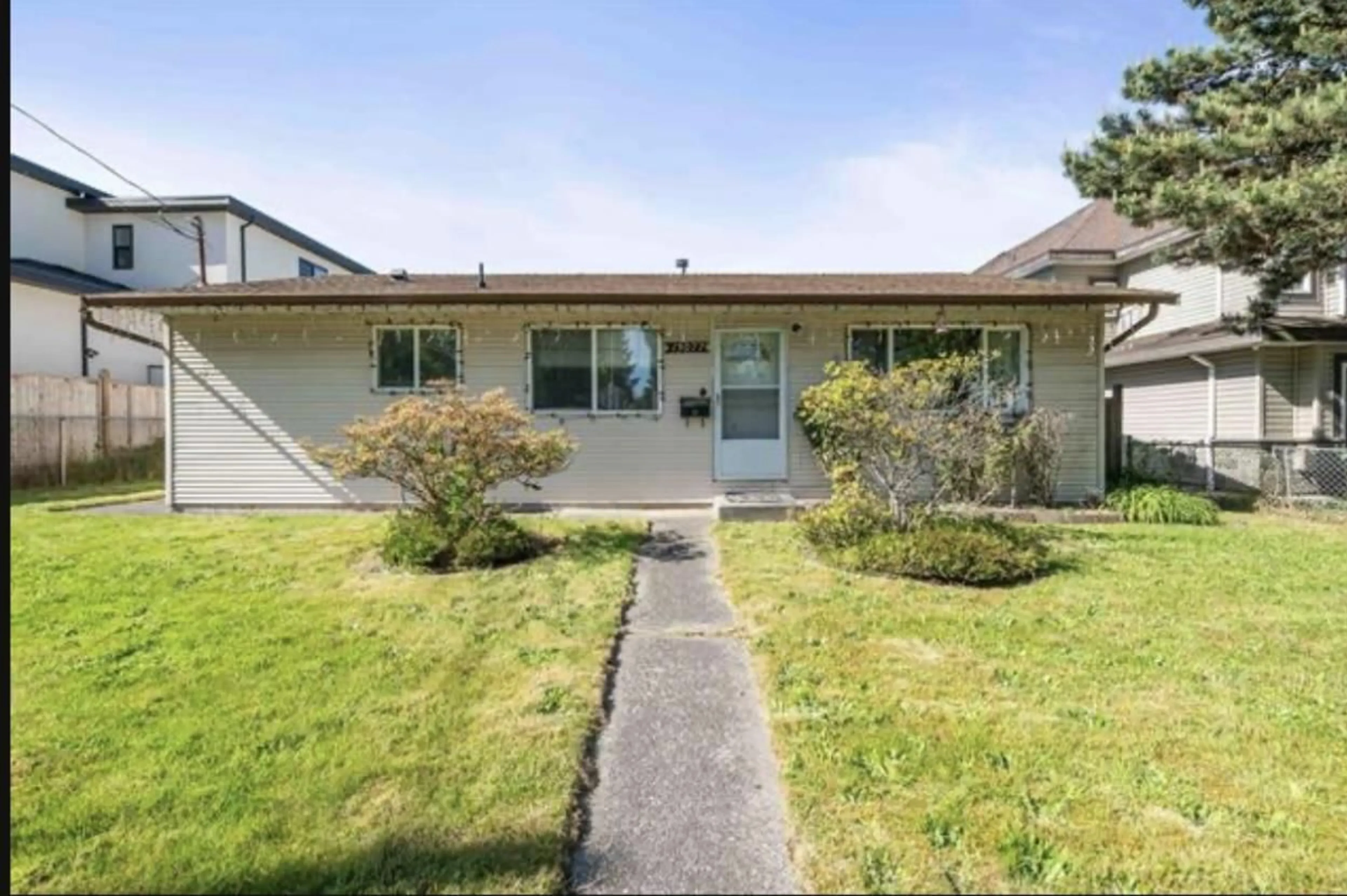 Unknown for 13077 72 AVENUE, Surrey British Columbia V3W2N3