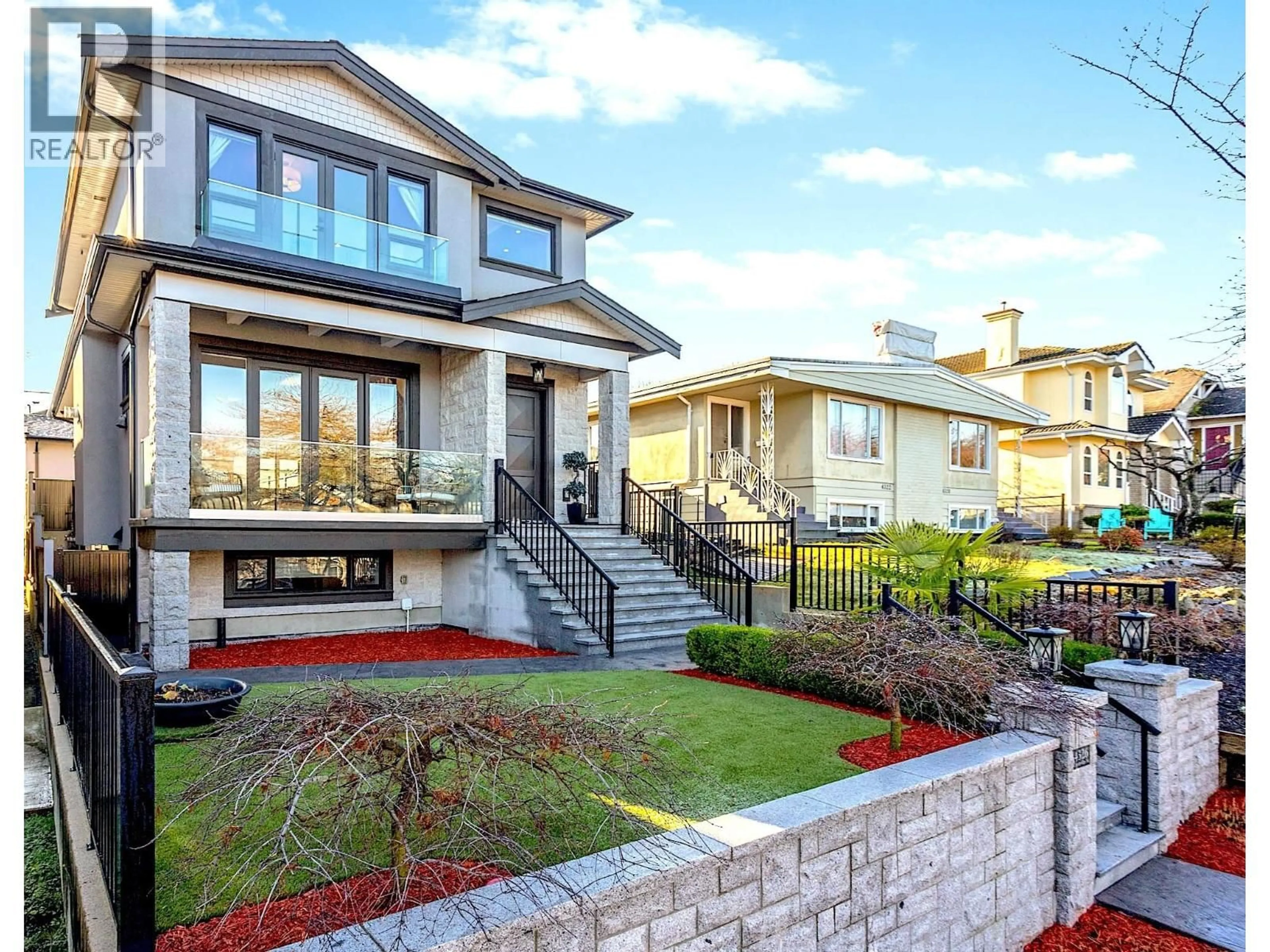 Home with brick exterior material, street for 4326 CAMBRIDGE STREET, Burnaby British Columbia V5C1H4