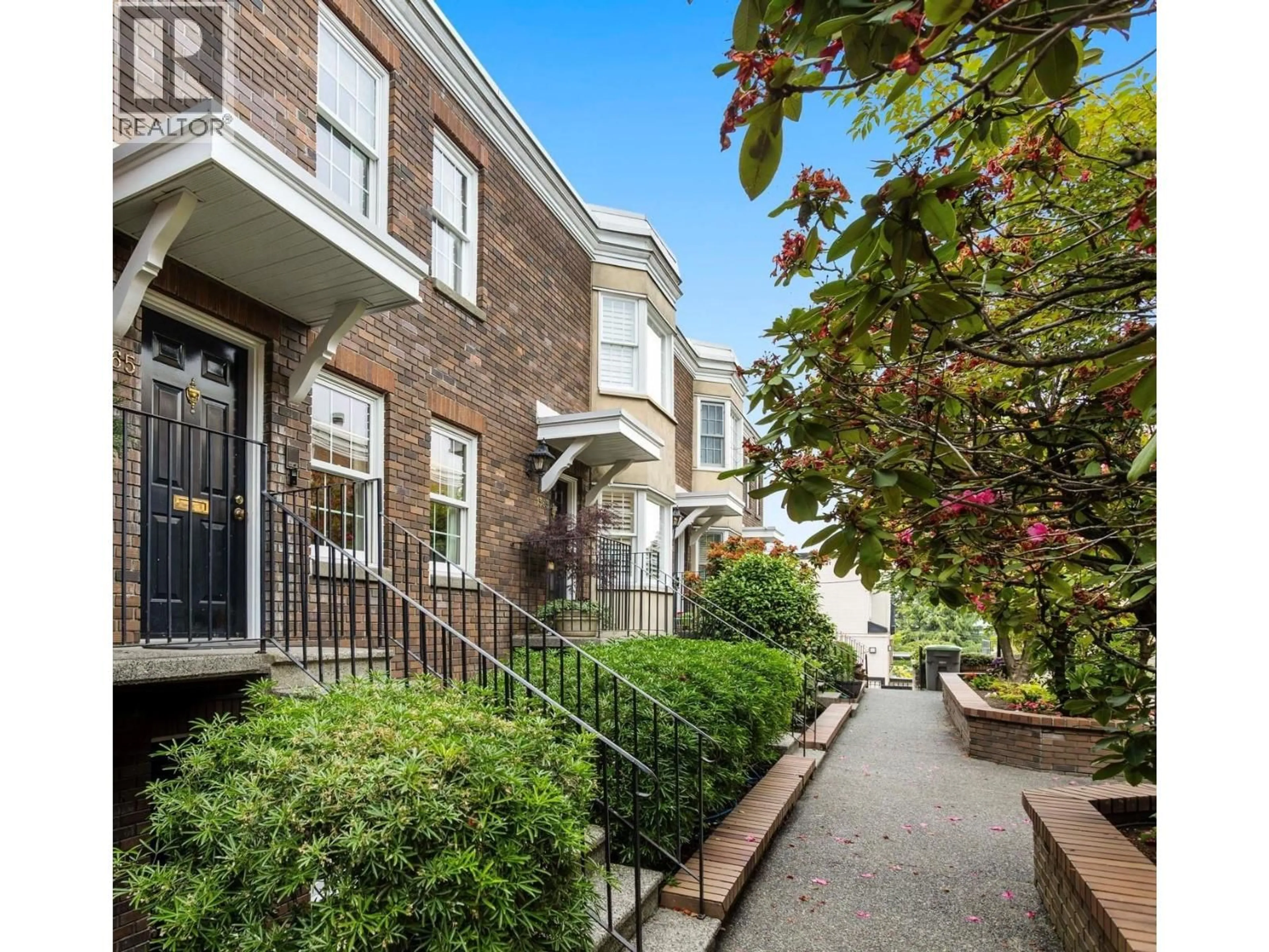 Unknown for 1365 7TH AVENUE, Vancouver British Columbia V6H1B8