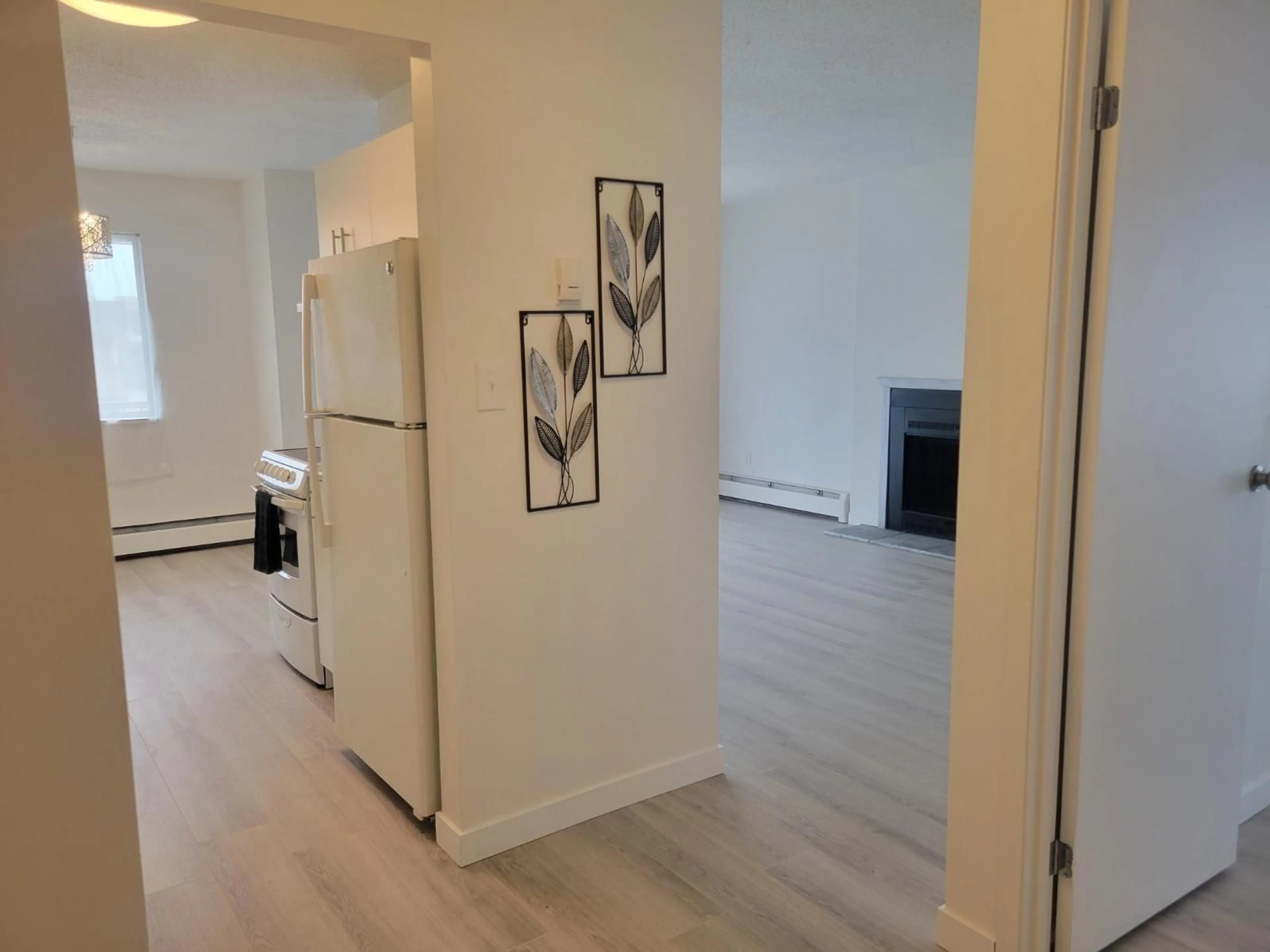 A pic of a room for 310 - 45749 SPADINA AVENUE, Chilliwack British Columbia V2P1T5