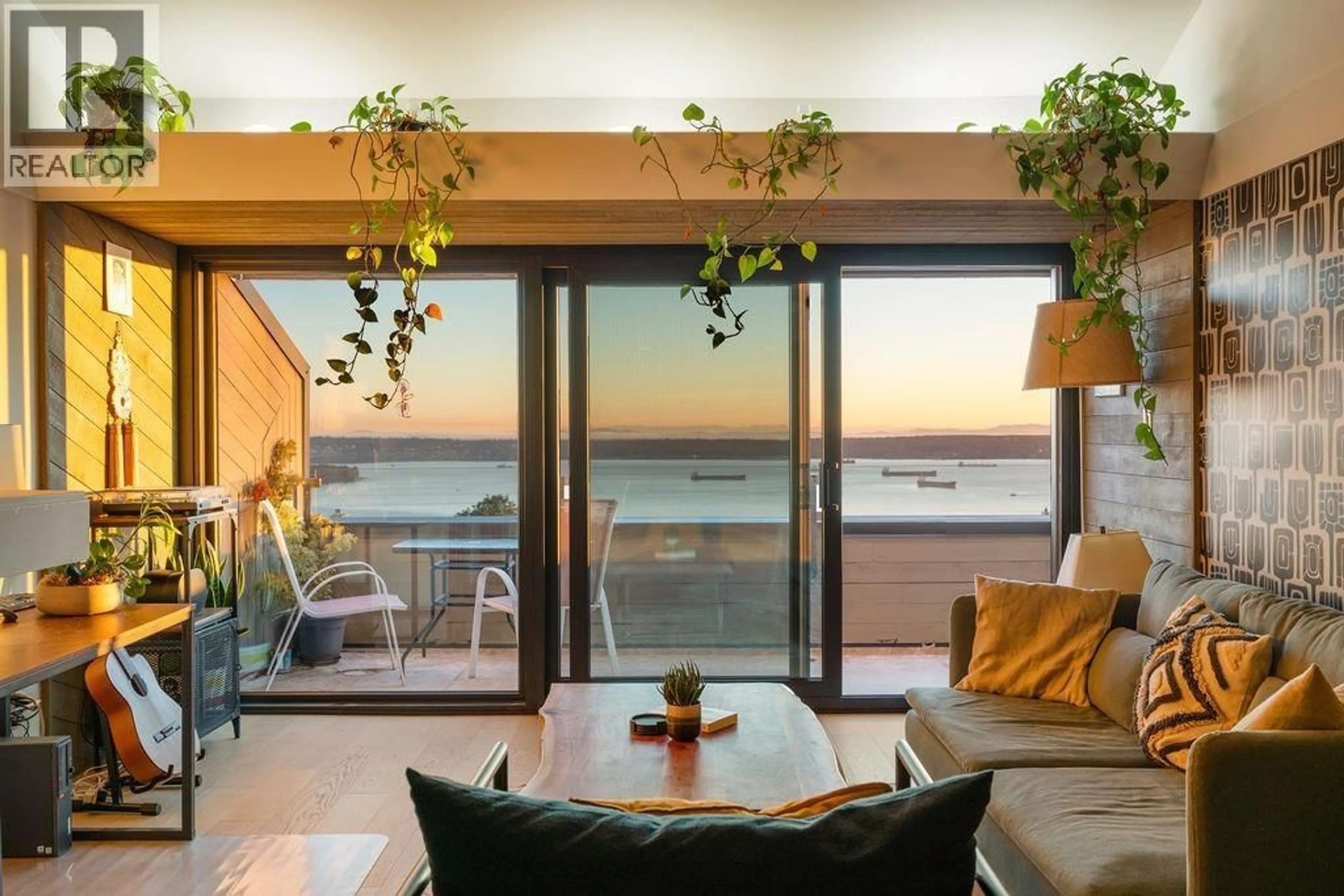 Unknown for 73 - 2212 FOLKESTONE WAY, West Vancouver British Columbia V7S2X7