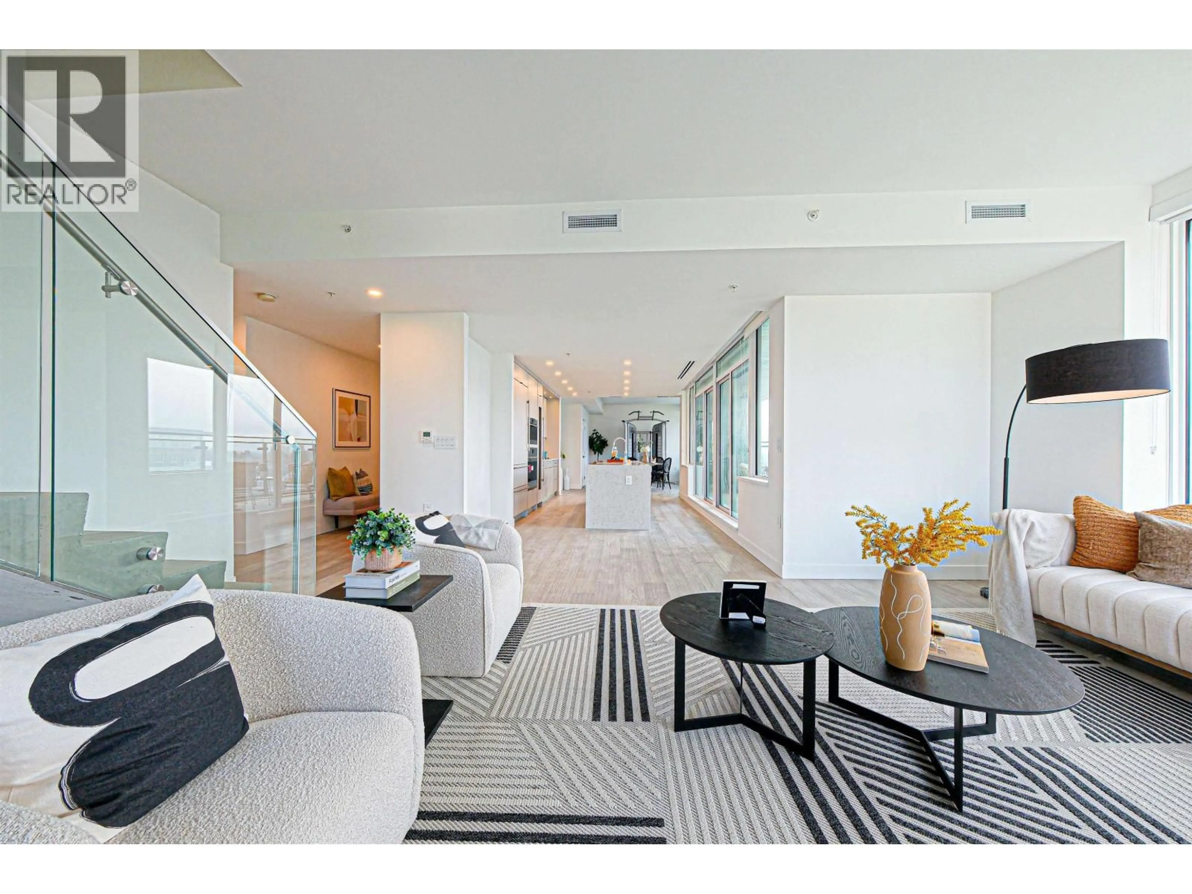 Living room with furniture, unknown for 602 - 7638 CAMBIE STREET, Vancouver British Columbia V6P3H7