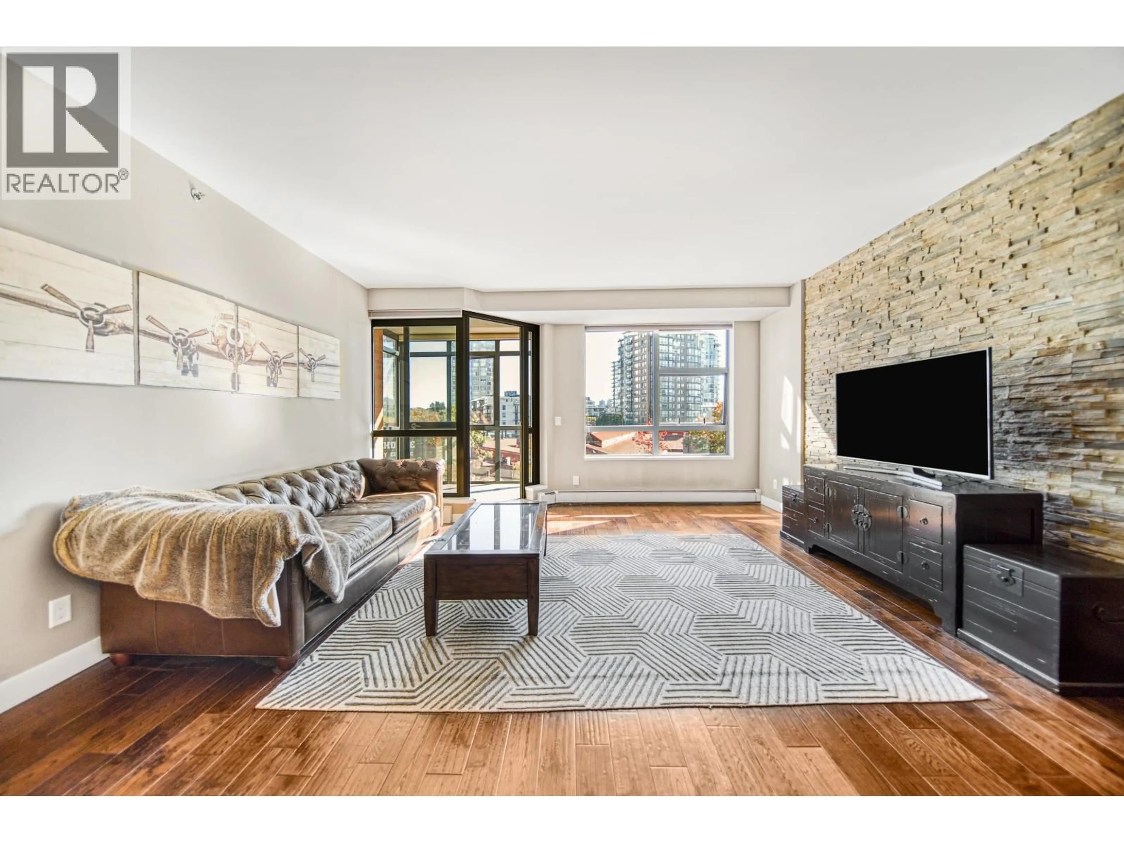 Living room with furniture, unknown for 405 - 212 DAVIE STREET, Vancouver British Columbia V6B5Z4