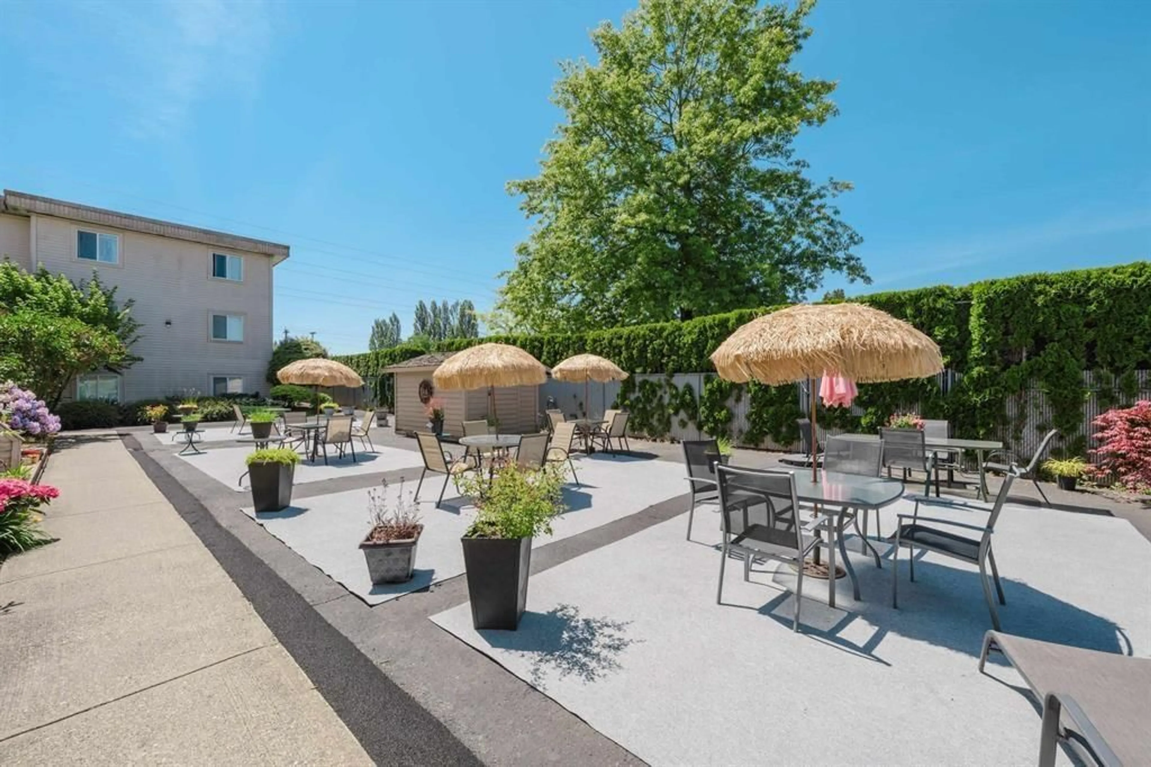 Patio, street for 123 - 11806 88 AVENUE, Delta British Columbia V4C3C5