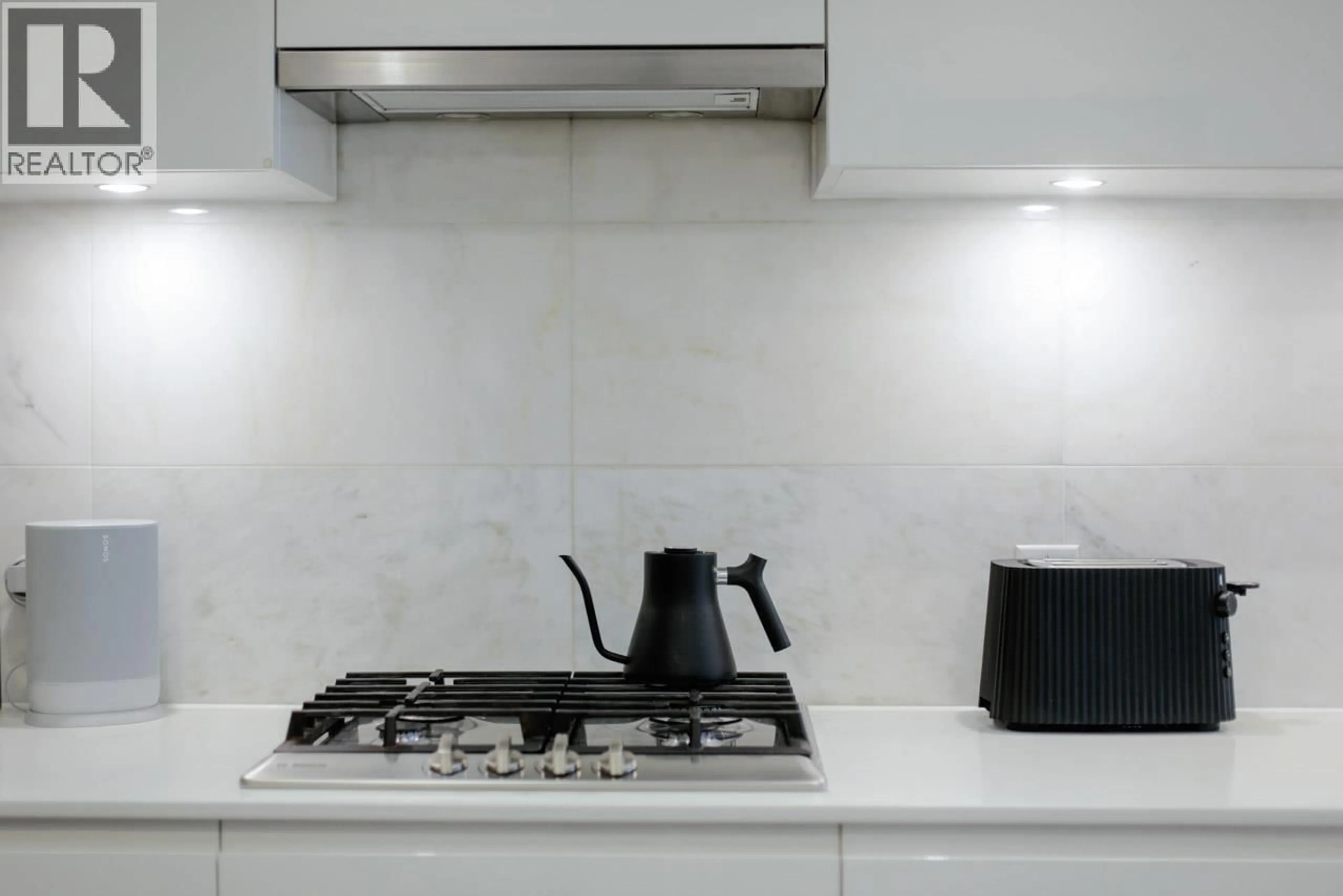 Standard kitchen, ceramic/tile floor for 5305 - 4510 HALIFAX WAY, Burnaby British Columbia V5C0K4