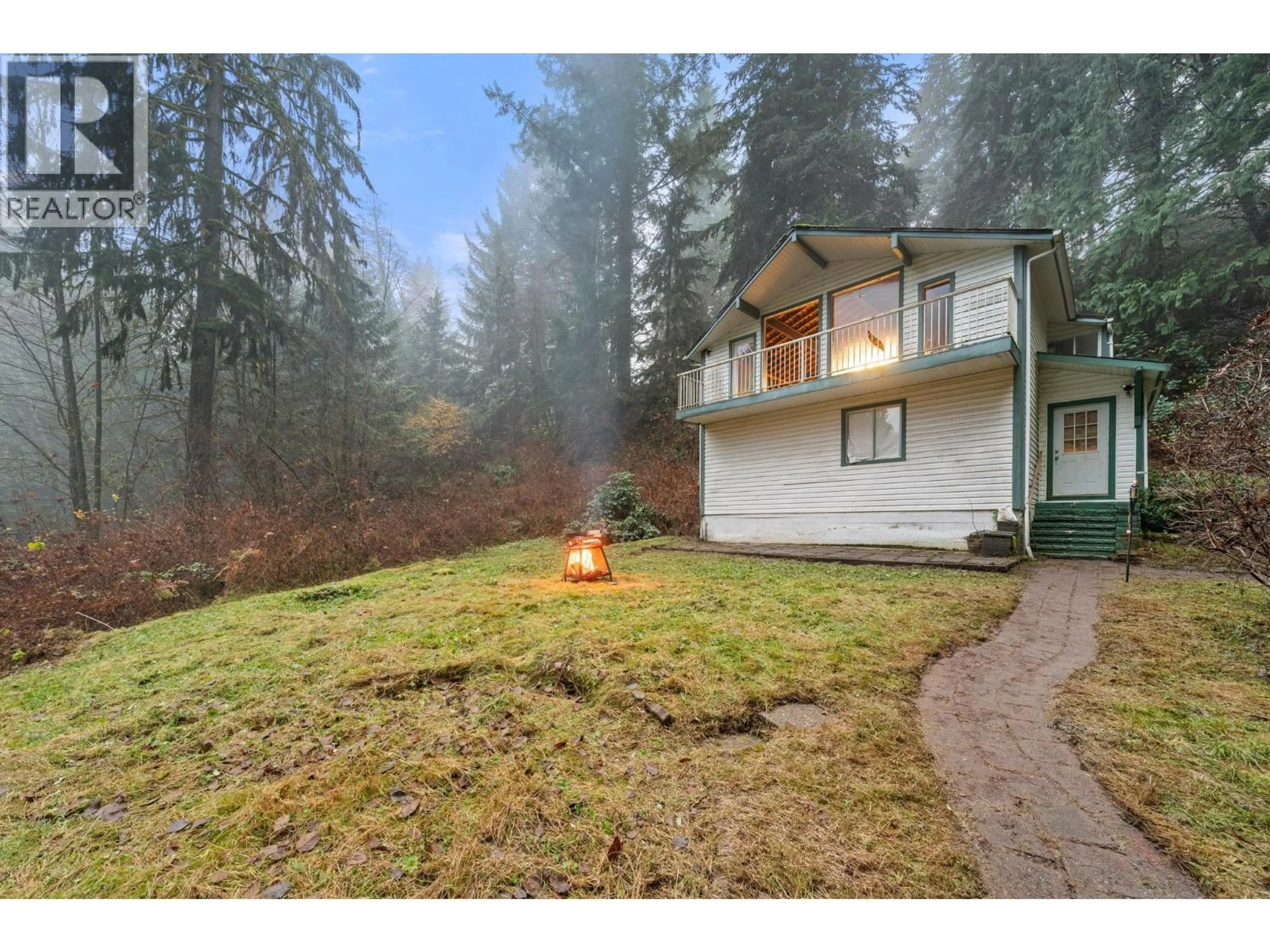 A pic from outside/outdoor area/front of a property/back of a property/a pic from drone, forest/trees view for 4520 LYNN VALLEY ROAD, North Vancouver British Columbia V7K2T5