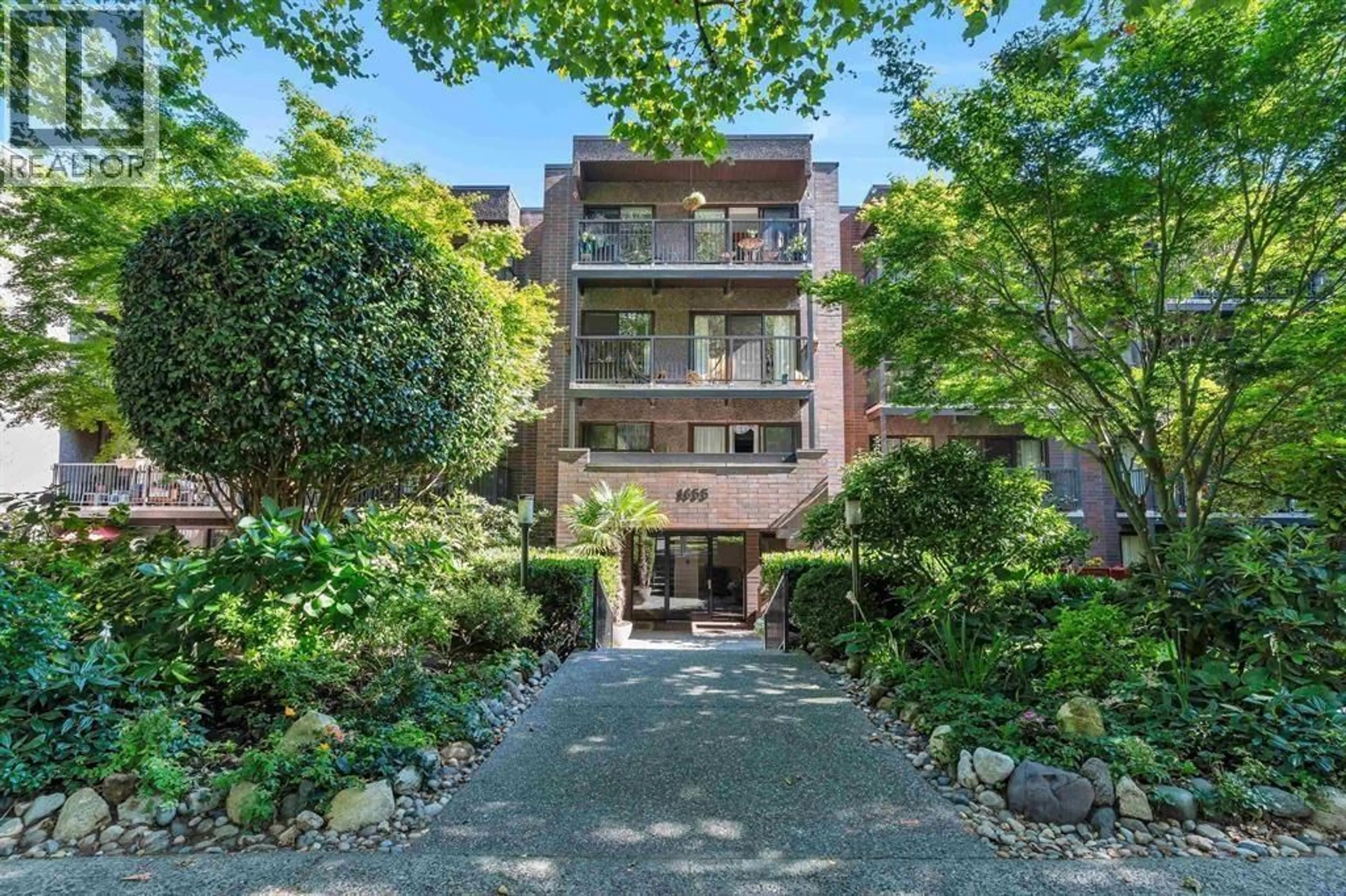 Patio, street for 109 - 1655 NELSON STREET, Vancouver British Columbia V6G1M4