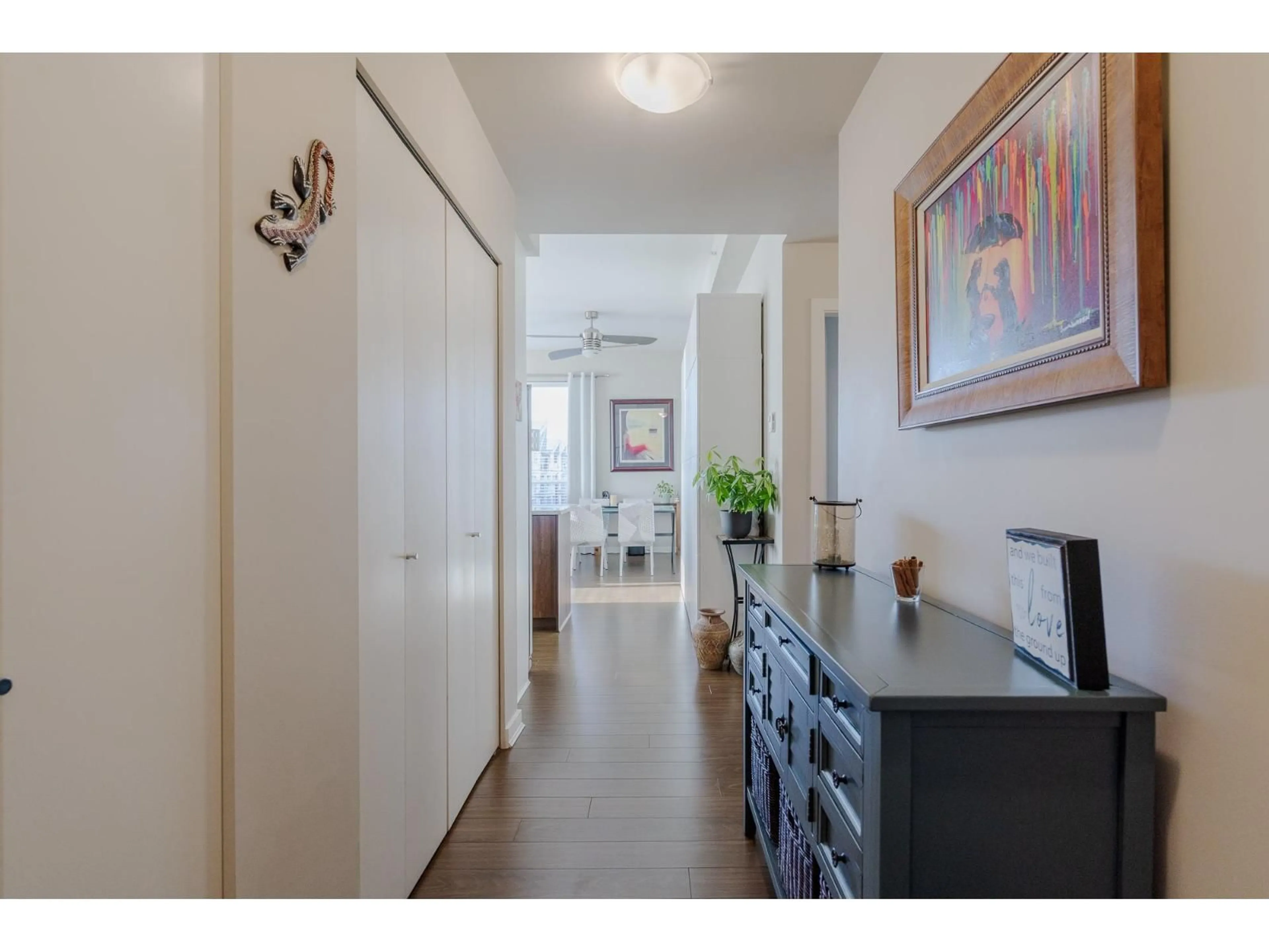 Indoor entryway for 407 - 6450 194 STREET, Surrey British Columbia V4N6J8