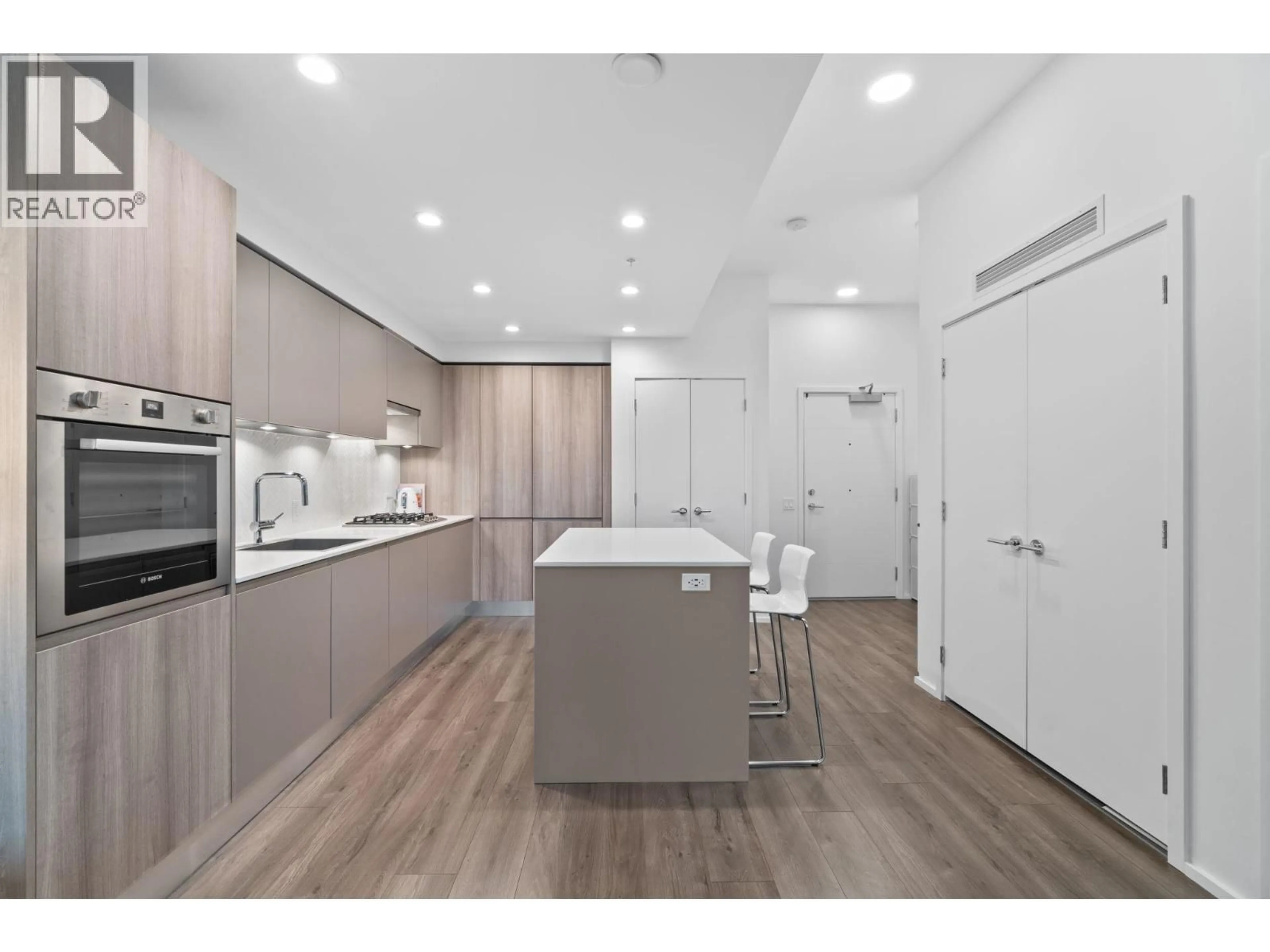 Unknown for 604 - 3809 EVERGREEN PLACE, Burnaby British Columbia V3J0M1