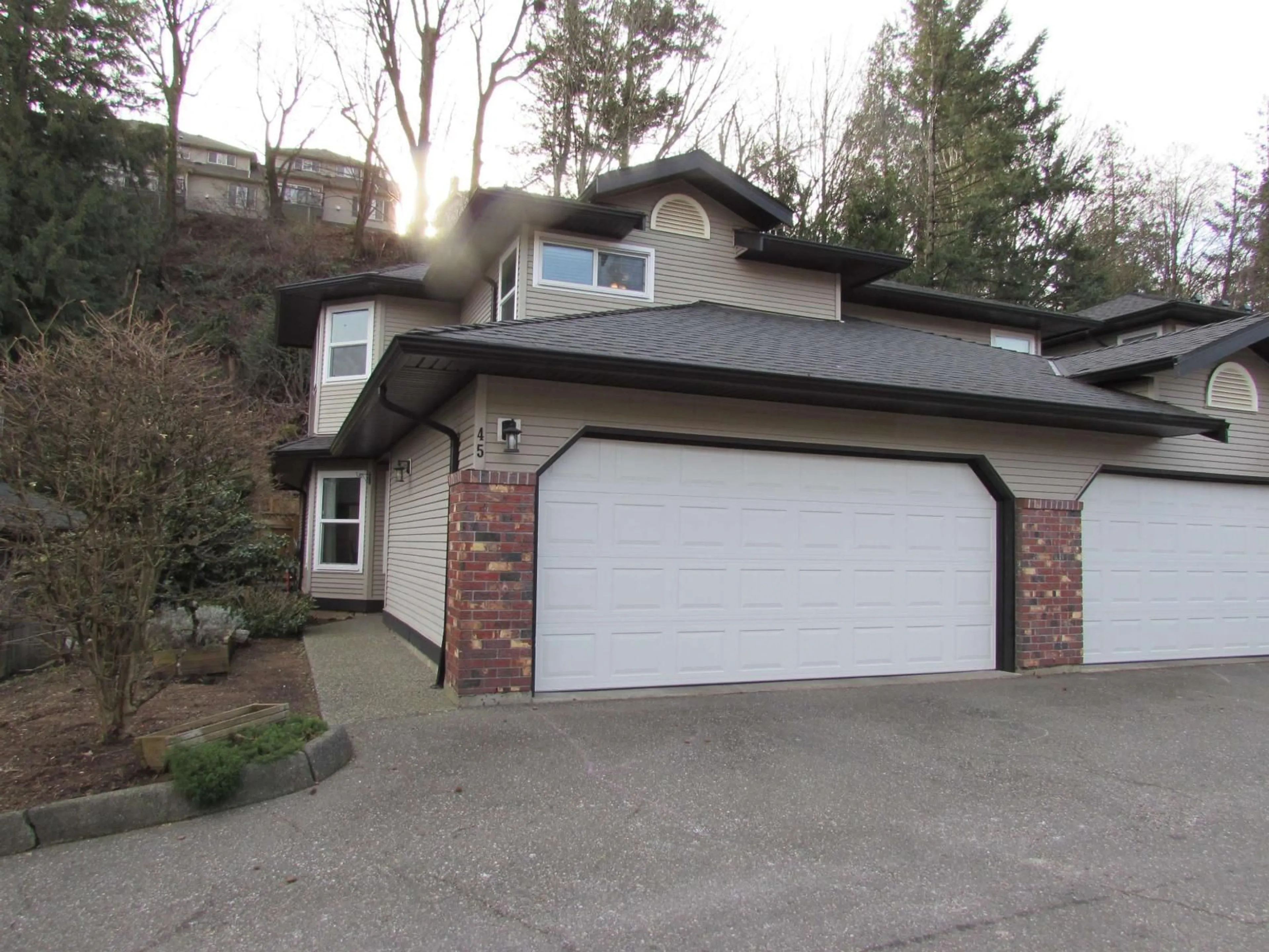 Unknown for 45 - 36060 OLD YALE ROAD, Abbotsford British Columbia V3G2E9