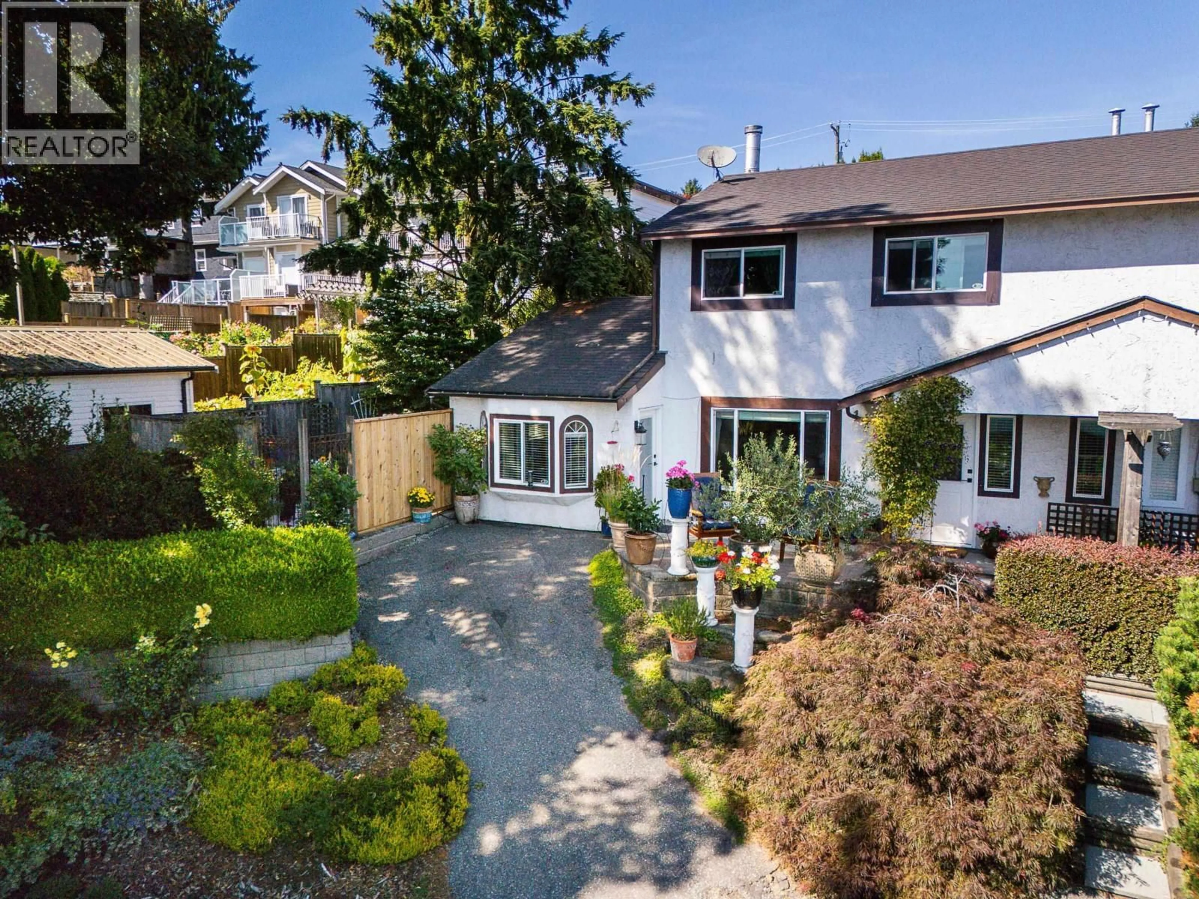 A pic from outside/outdoor area/front of a property/back of a property/a pic from drone, street for 1135 VANIER AVENUE, Coquitlam British Columbia V3K2S9