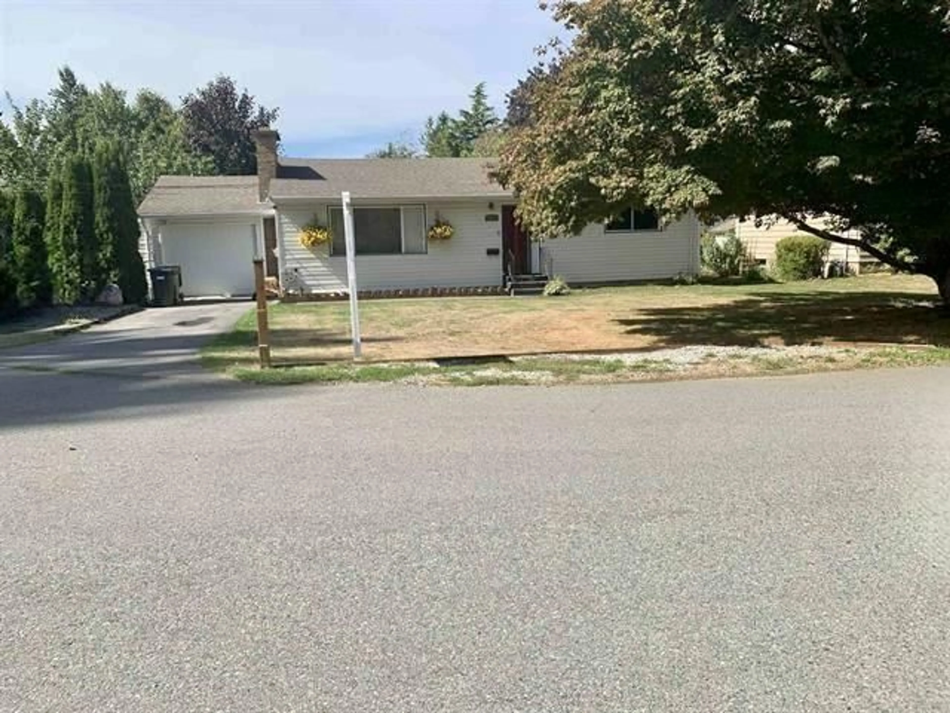 Unknown for 2075 WILLOW STREET, Abbotsford British Columbia V2S3X1