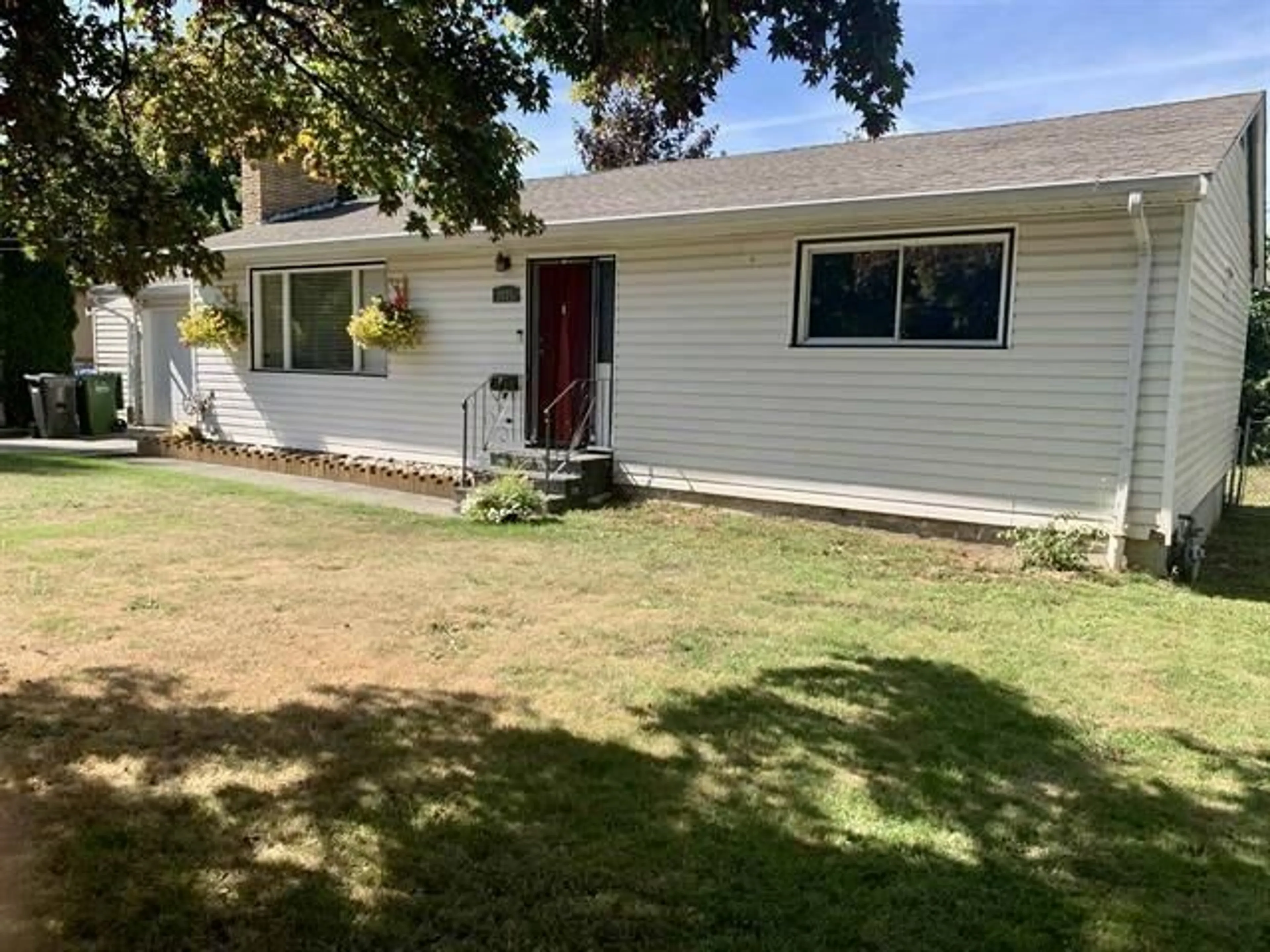 Unknown for 2075 WILLOW STREET, Abbotsford British Columbia V2S3X1