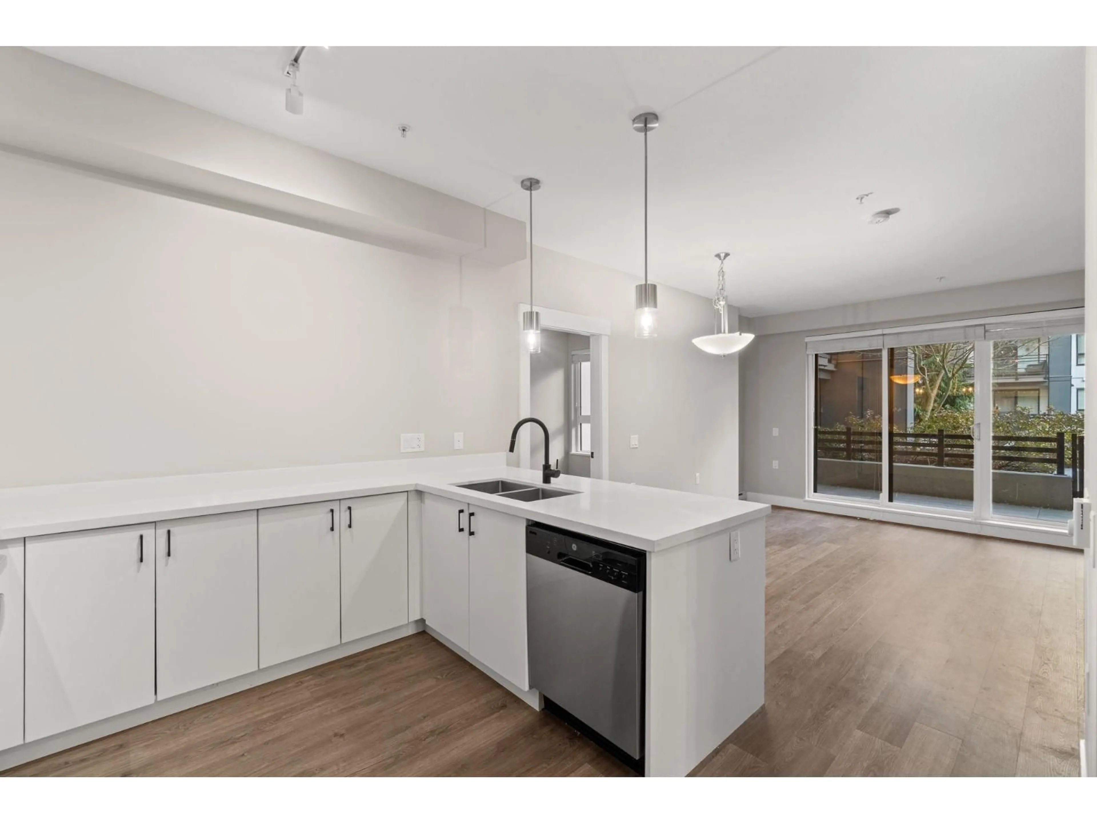 Open concept kitchen, unknown for A101 - 20838 78B AVENUE, Langley British Columbia V2Y3M1