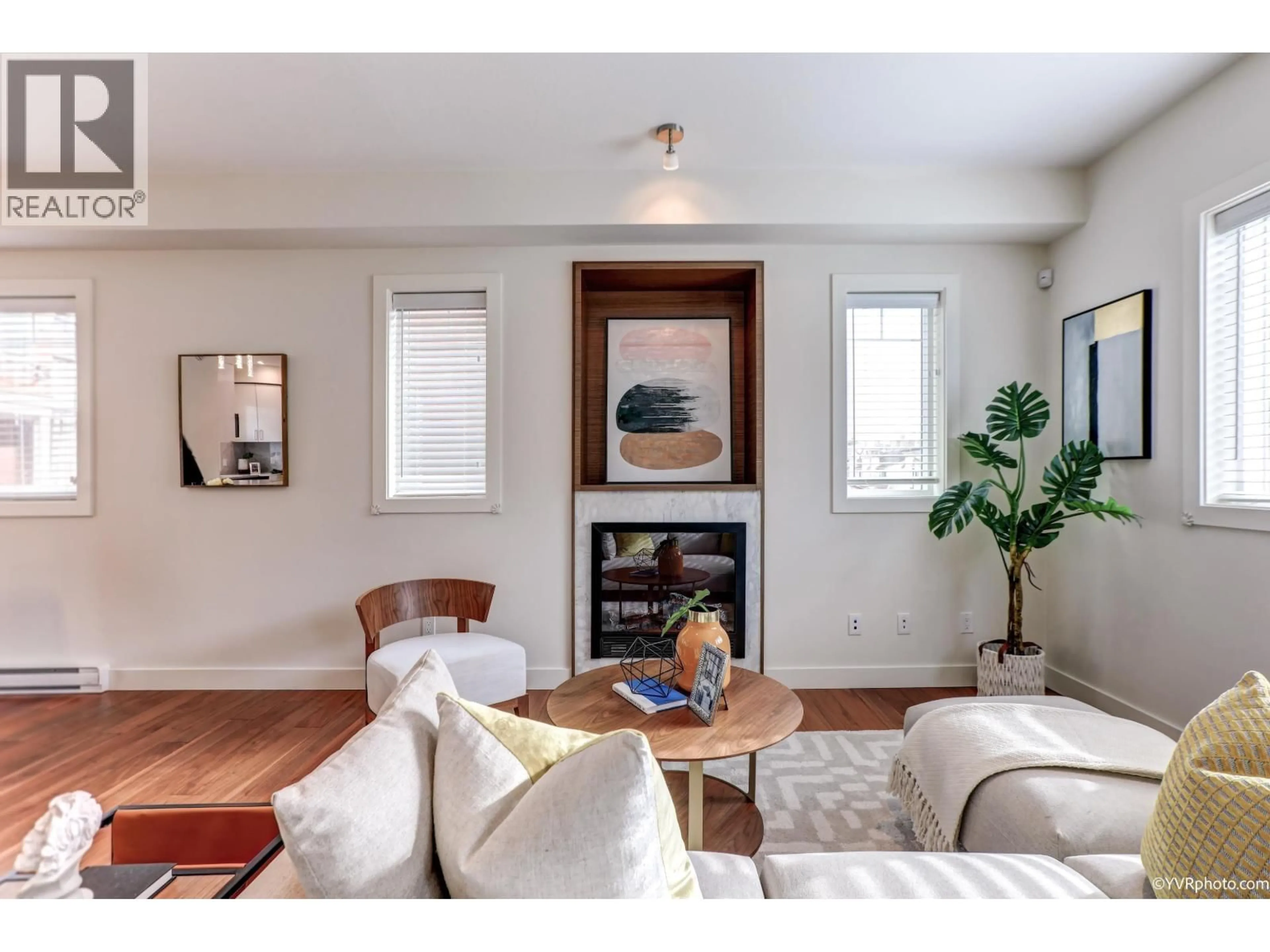 Living room with furniture, wood/laminate floor for 8 - 7199 MOFFATT ROAD, Richmond British Columbia V6Y1X9