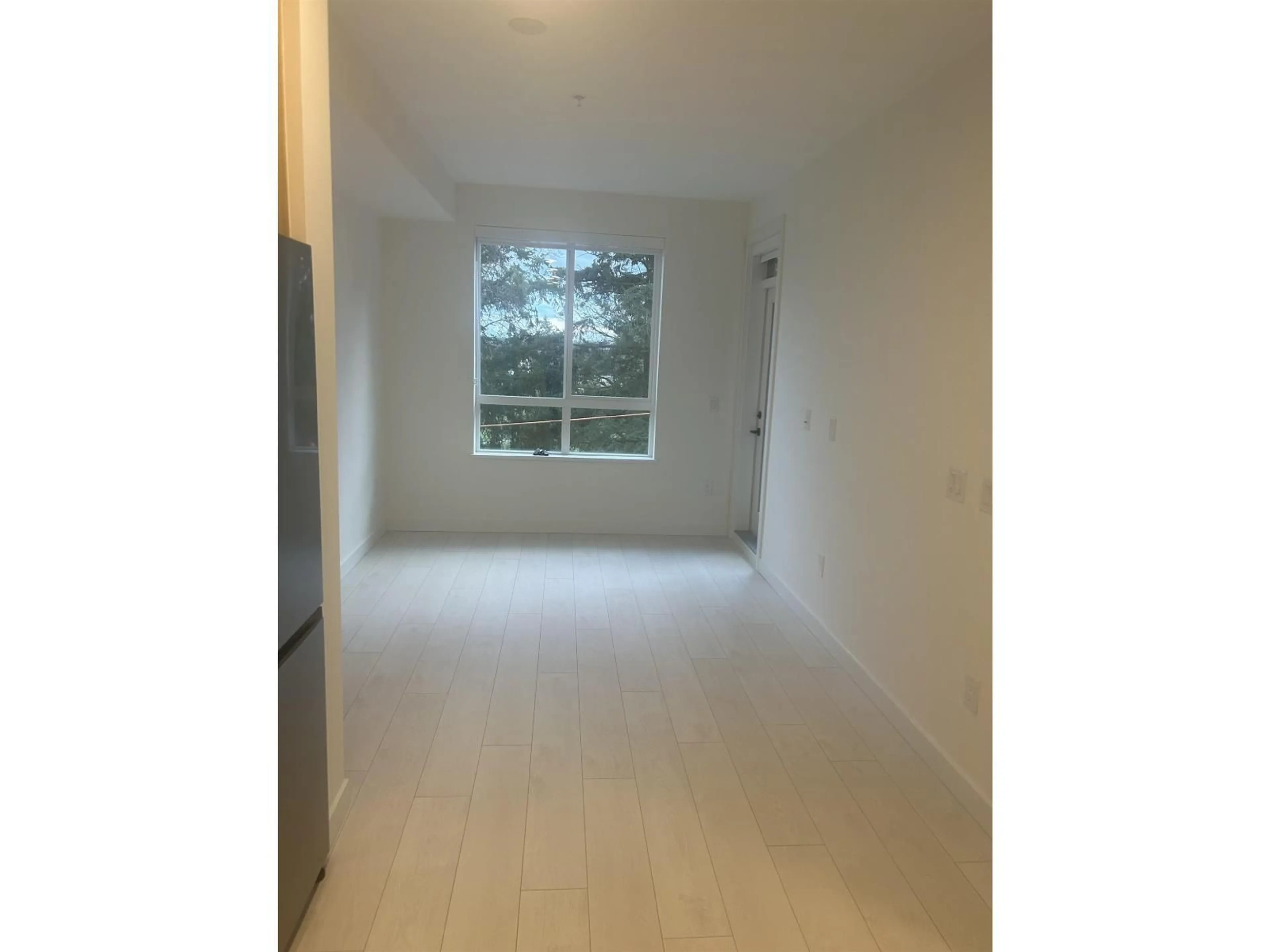 A pic of a room for 402 - 13439 94A AVENUE, Surrey British Columbia V3V0G9