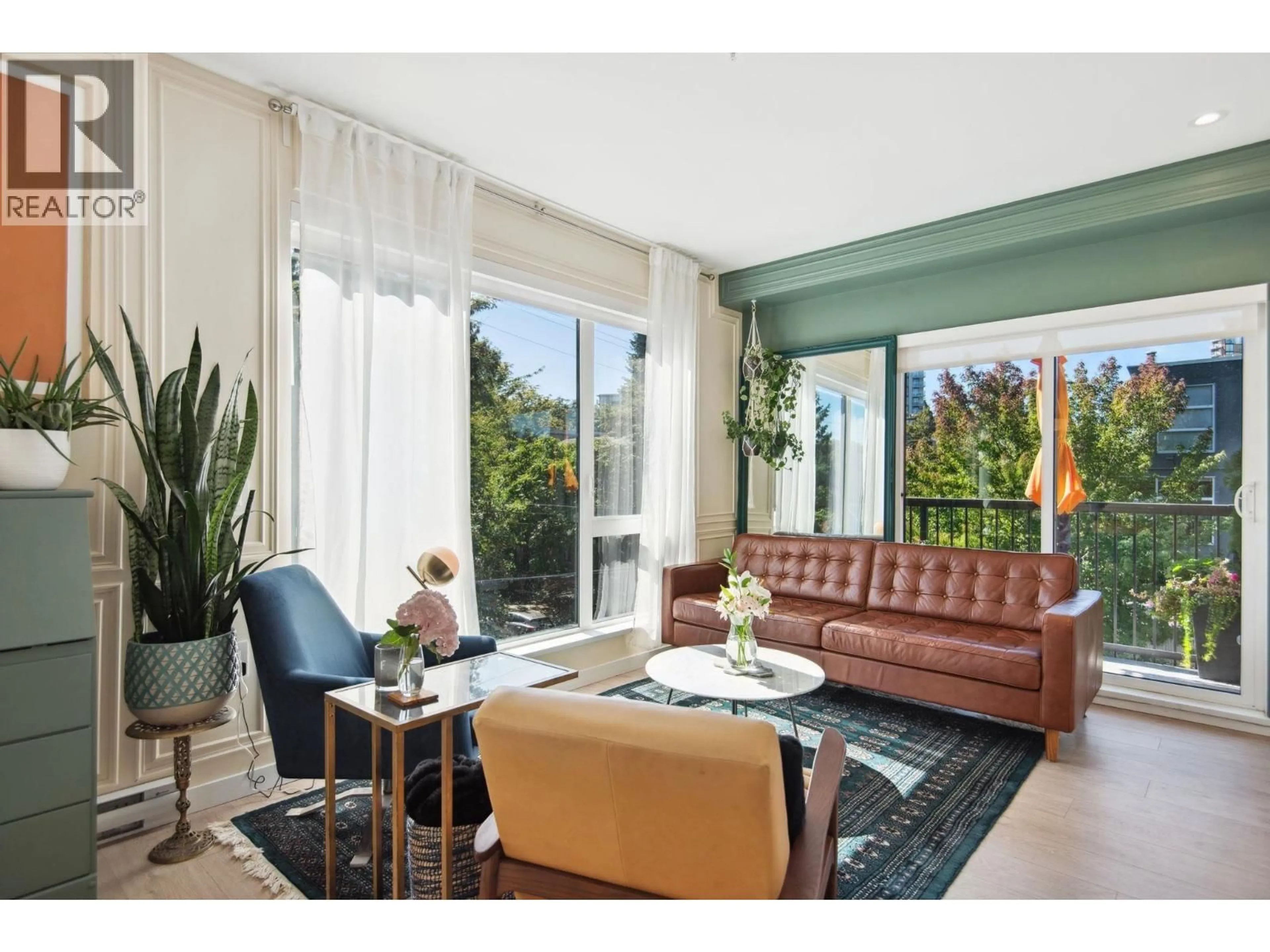 Living room with furniture, unknown for 321 - 2520 GUELPH STREET, Vancouver British Columbia V5T0K7