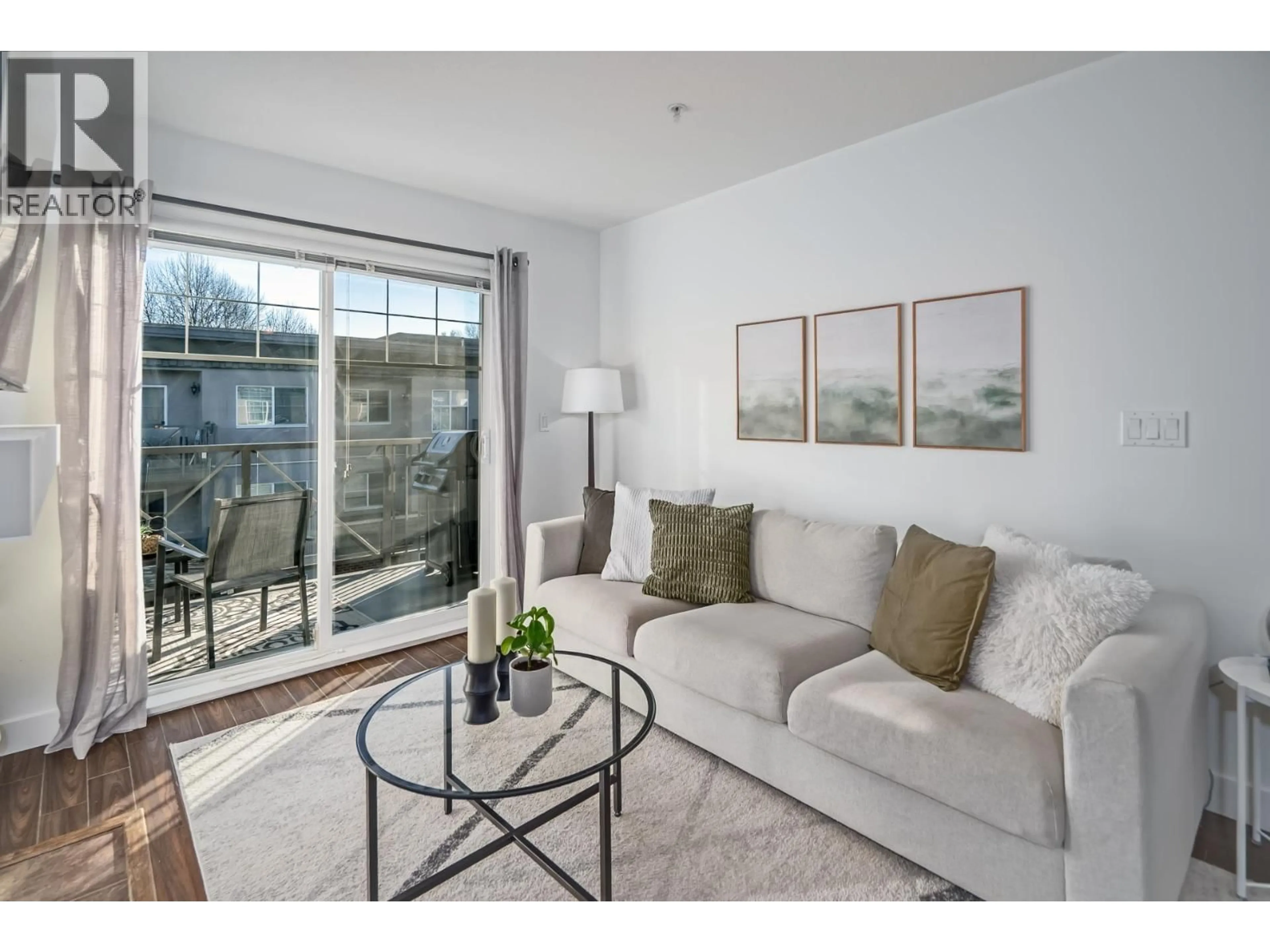 Living room with furniture, unknown for 407 - 3240 ST JOHNS STREET, Port Moody British Columbia V3H0C1