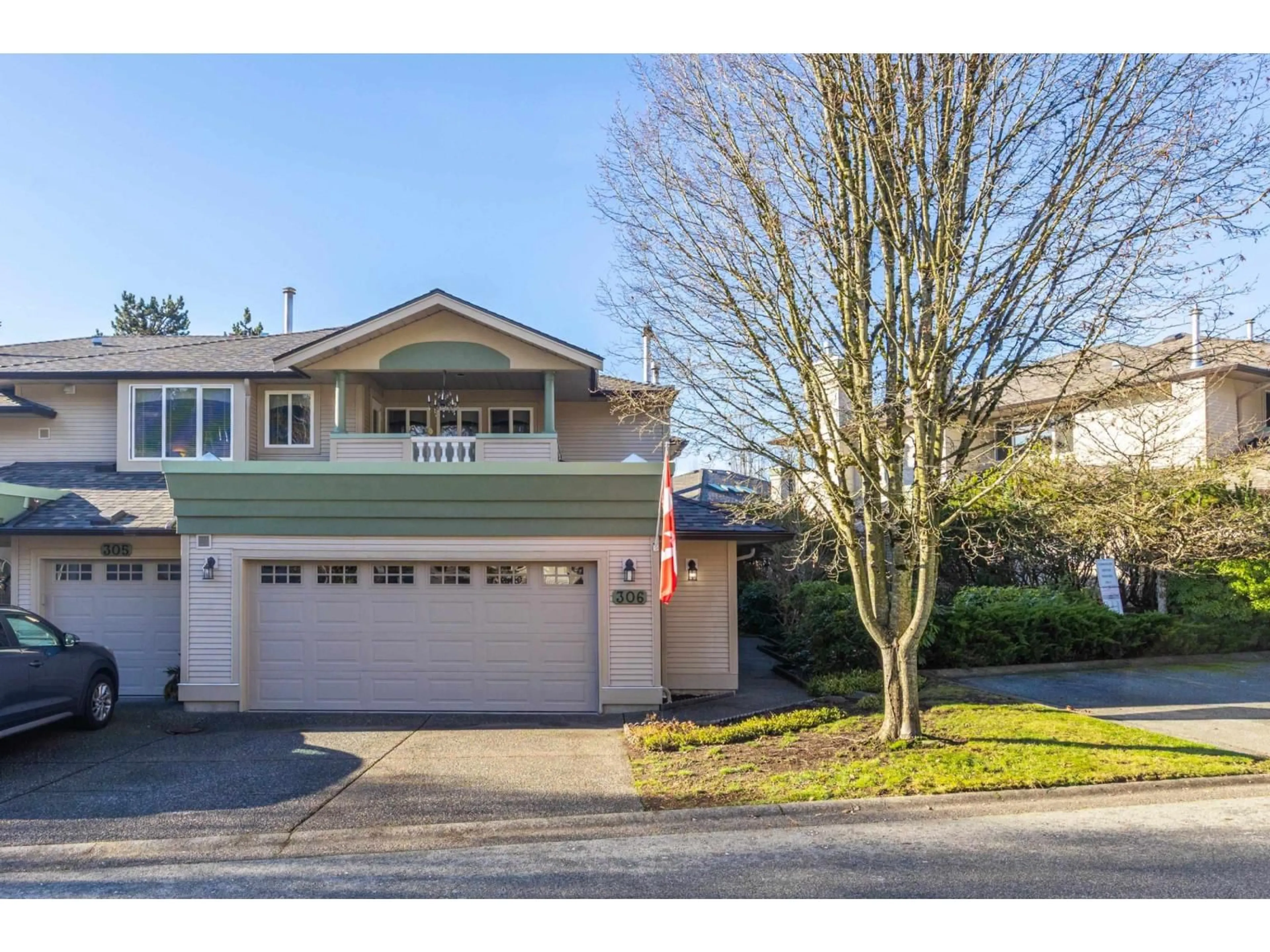 Home with vinyl exterior material, street for 306 - 13888 70 AVENUE, Surrey British Columbia V3W0R8