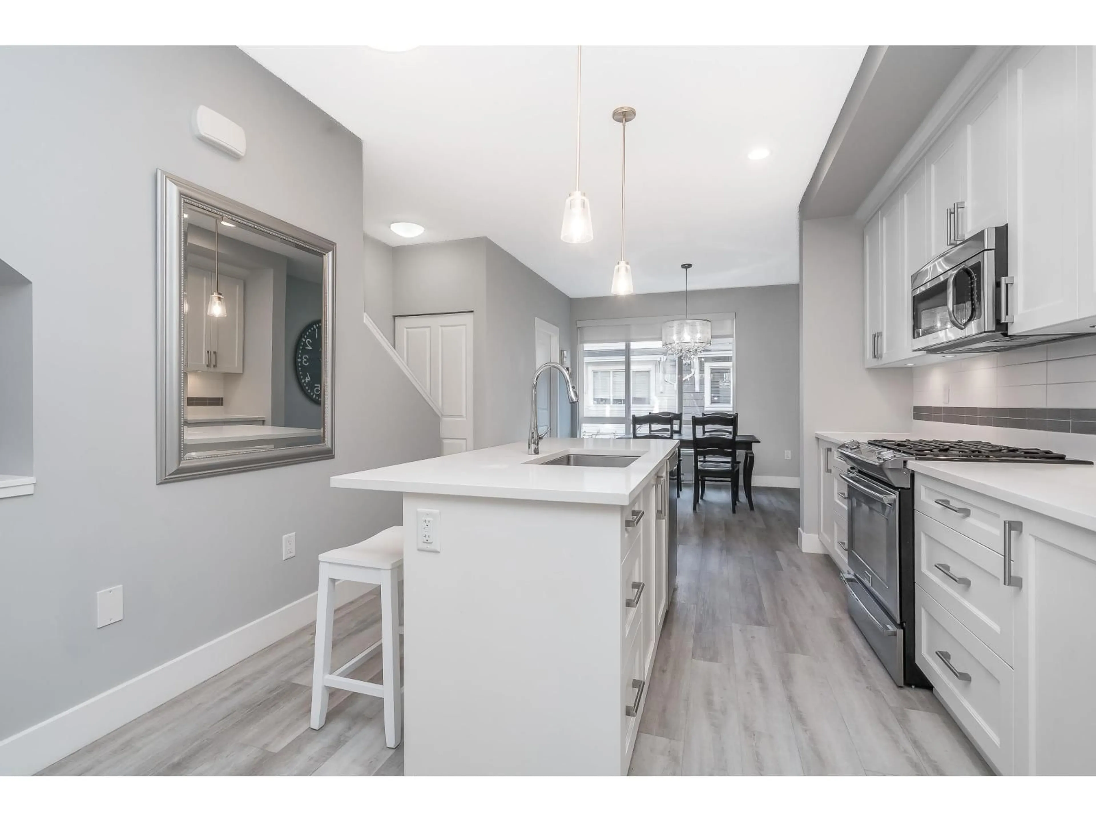 Open concept kitchen, unknown for 61 - 3039 156TH STREET, Surrey British Columbia V3Z6T5
