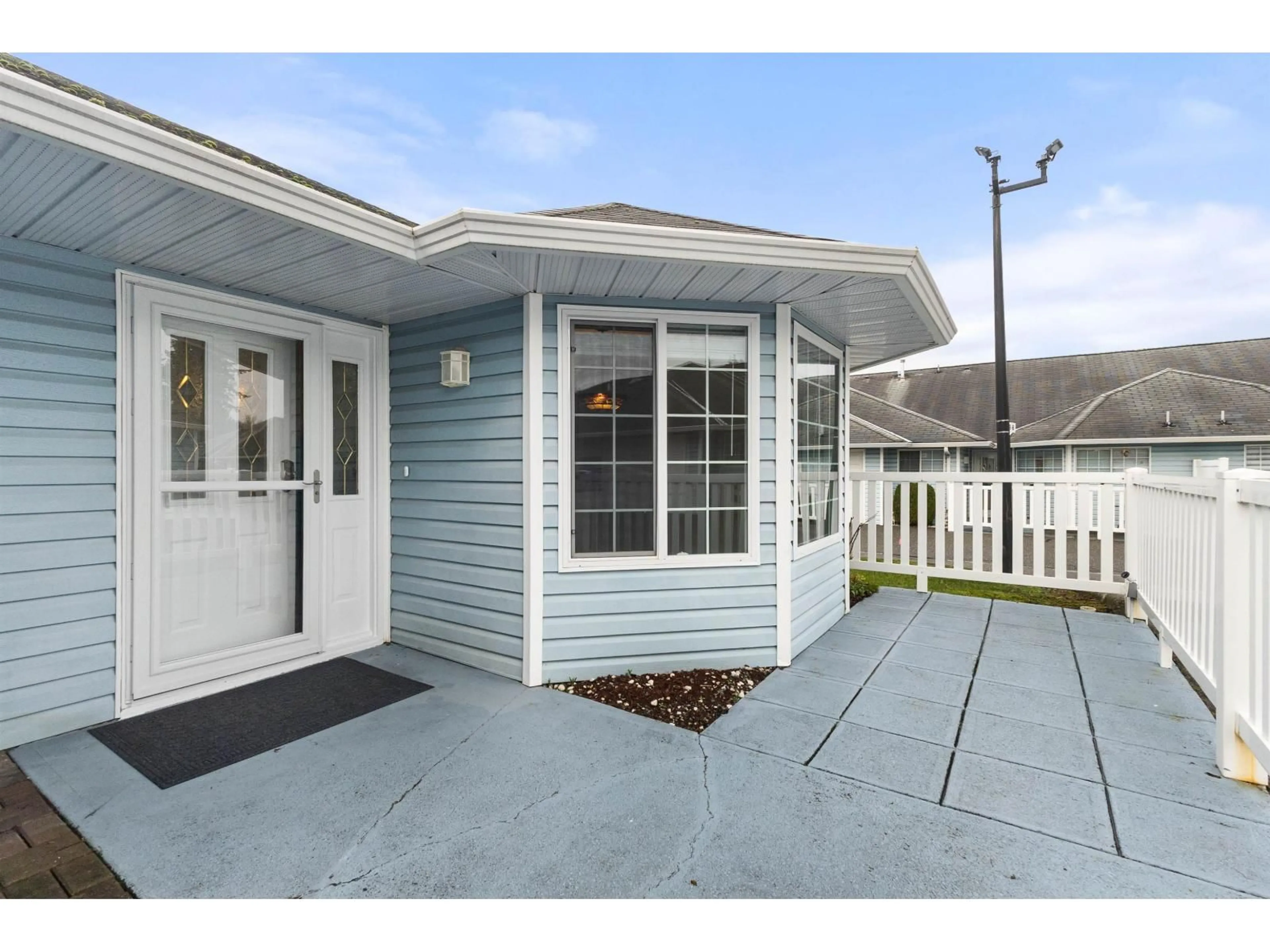 Home with vinyl exterior material, street for 66 - 1450 MCCALLUM ROAD, Abbotsford British Columbia V2S8A5