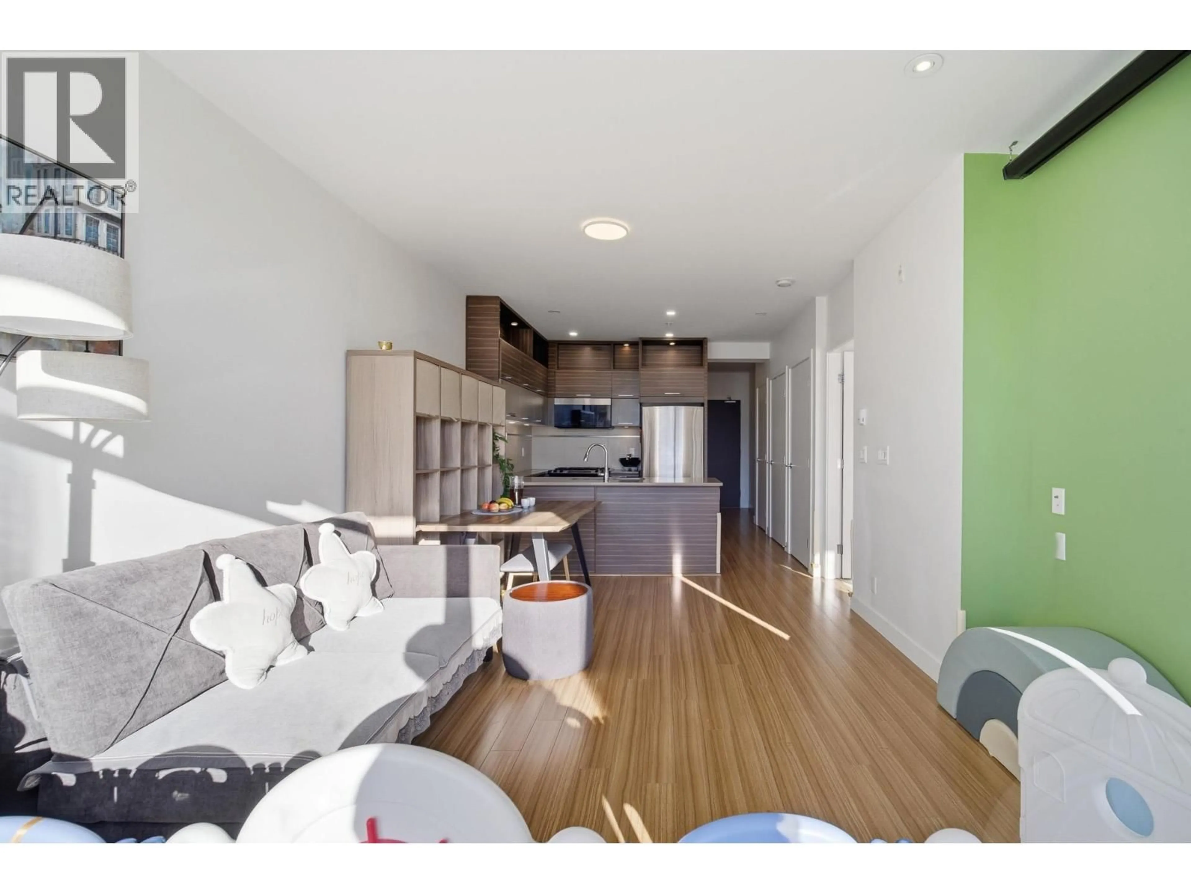 Open concept kitchen, wood/laminate floor for 303 - 9150 UNIVERSITY HIGH STREET, Burnaby British Columbia V5A0C5