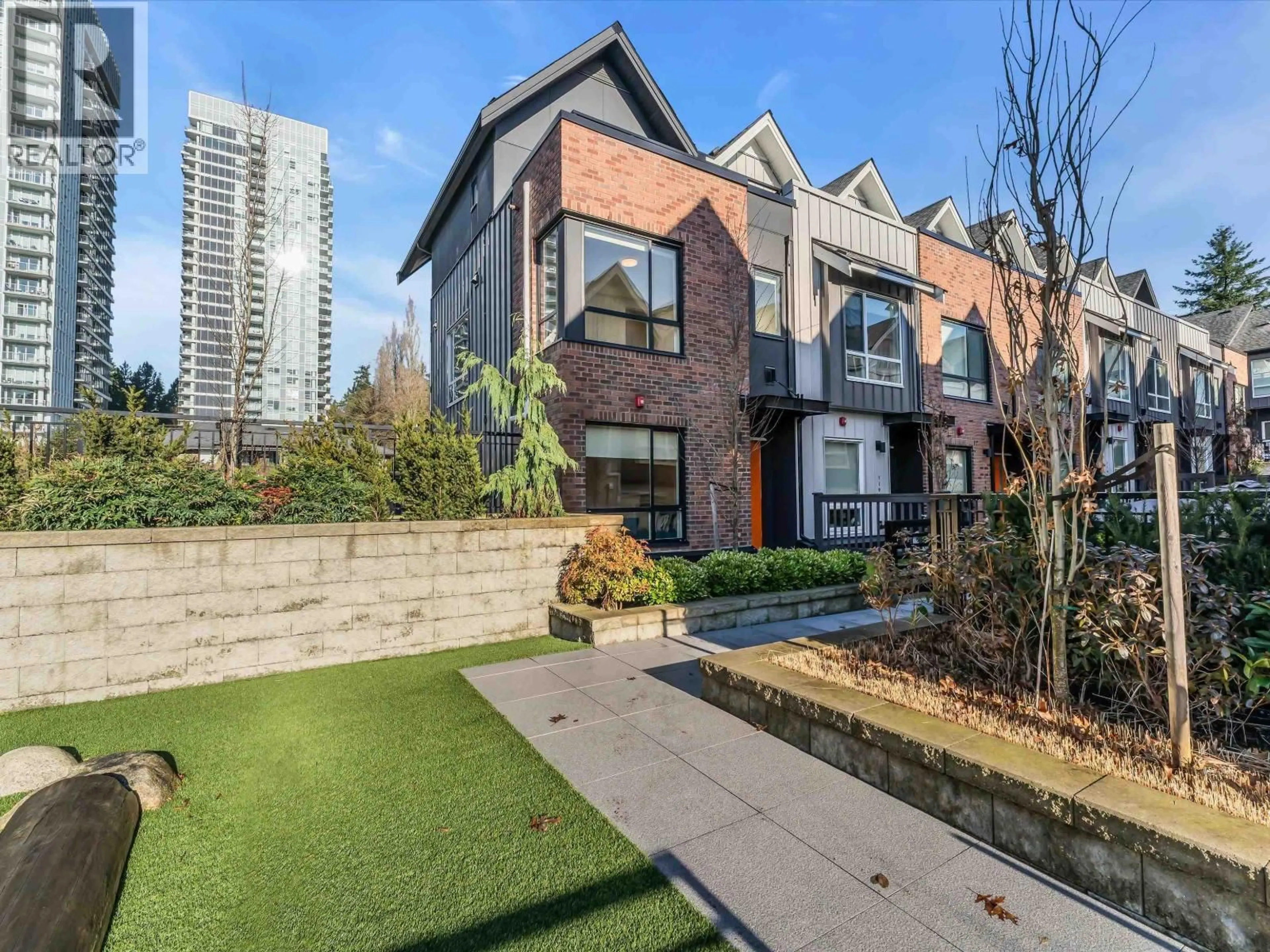 Home with brick exterior material, street for 120 - 609 SYDNEY AVENUE, Coquitlam British Columbia V3K3K1