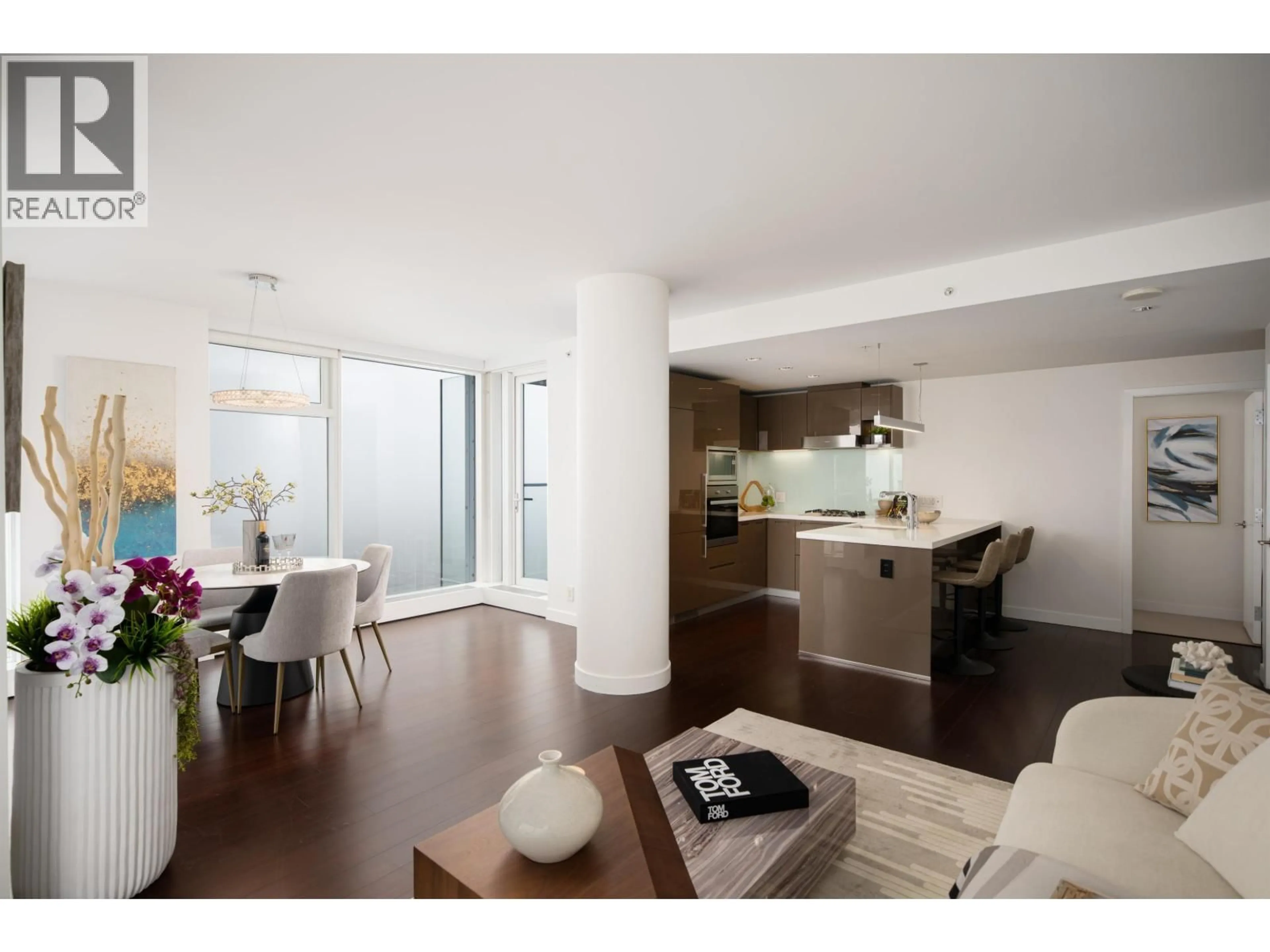 Open concept kitchen, wood/laminate floor for 4607 - 777 RICHARDS STREET, Vancouver British Columbia V6B0M6