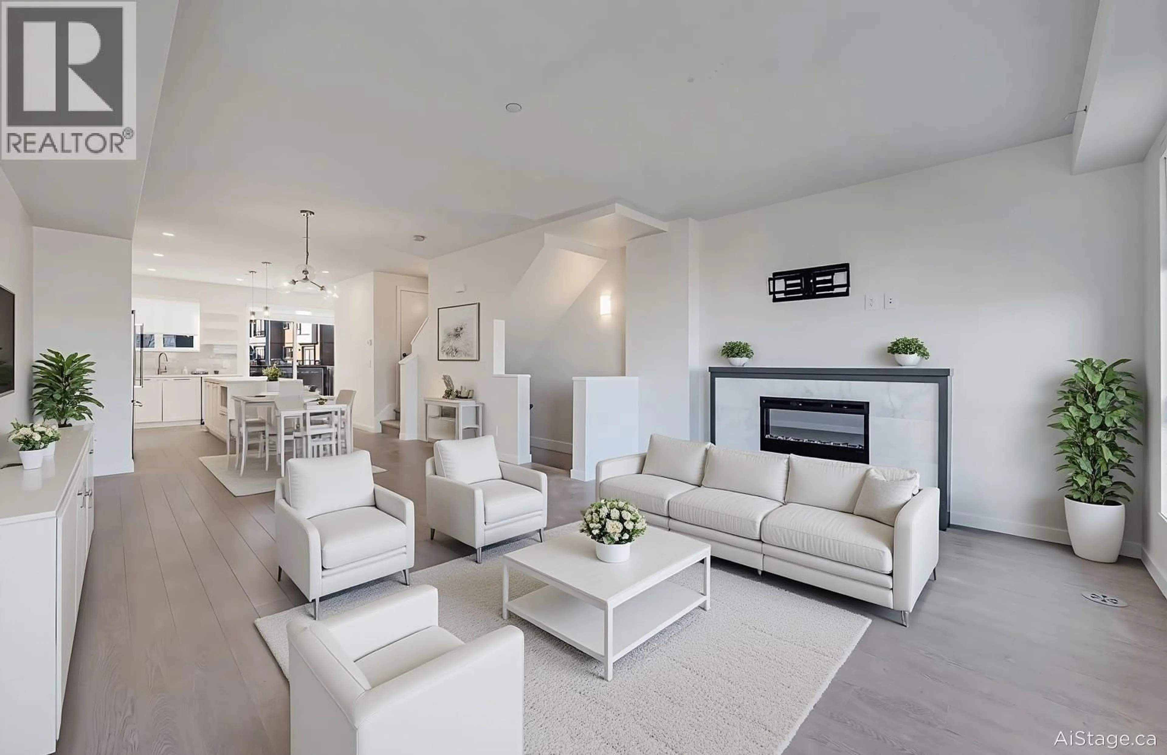 Living room with furniture, unknown for 128 - 4738 HEMLOCK WAY, Tsawwassen British Columbia V4M0E3