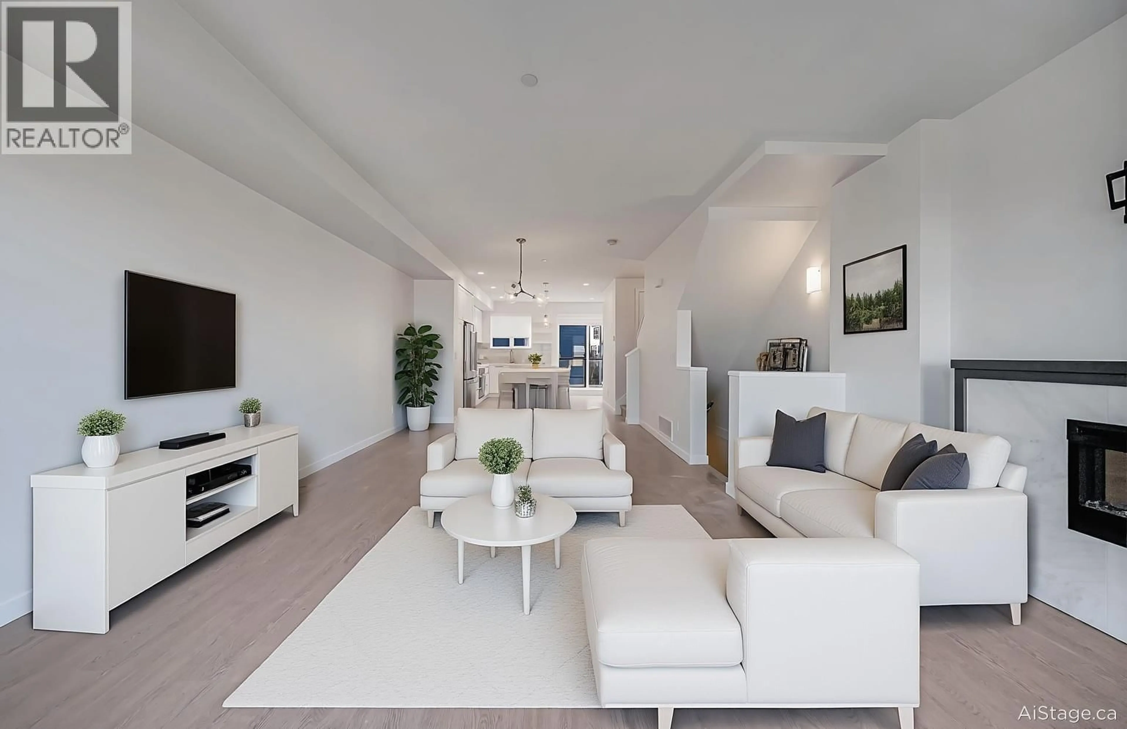 Living room with furniture, unknown for 128 - 4738 HEMLOCK WAY, Tsawwassen British Columbia V4M0E3