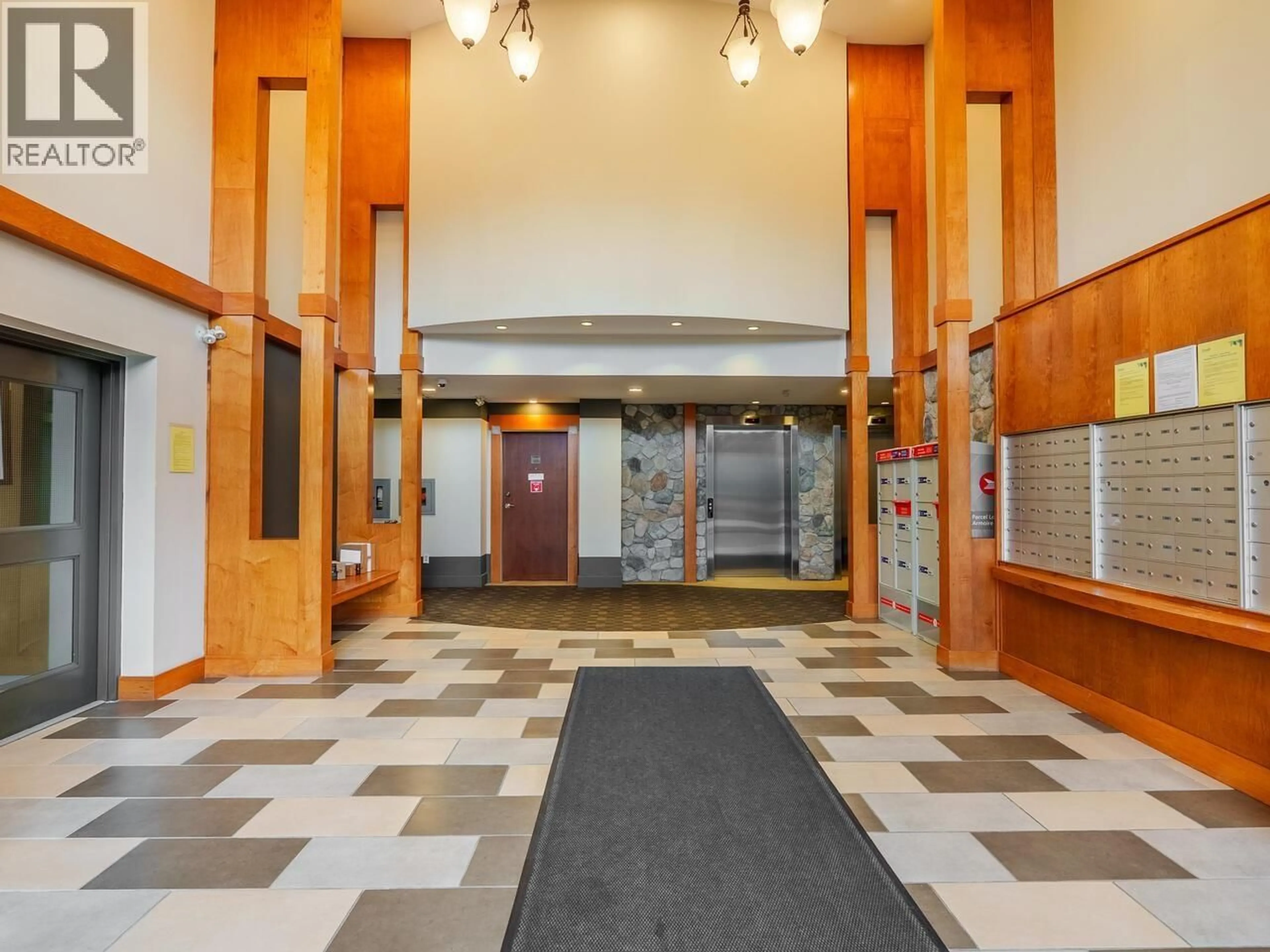 Indoor foyer for 105 - 100 CAPILANO ROAD, Port Moody British Columbia V3H5M9