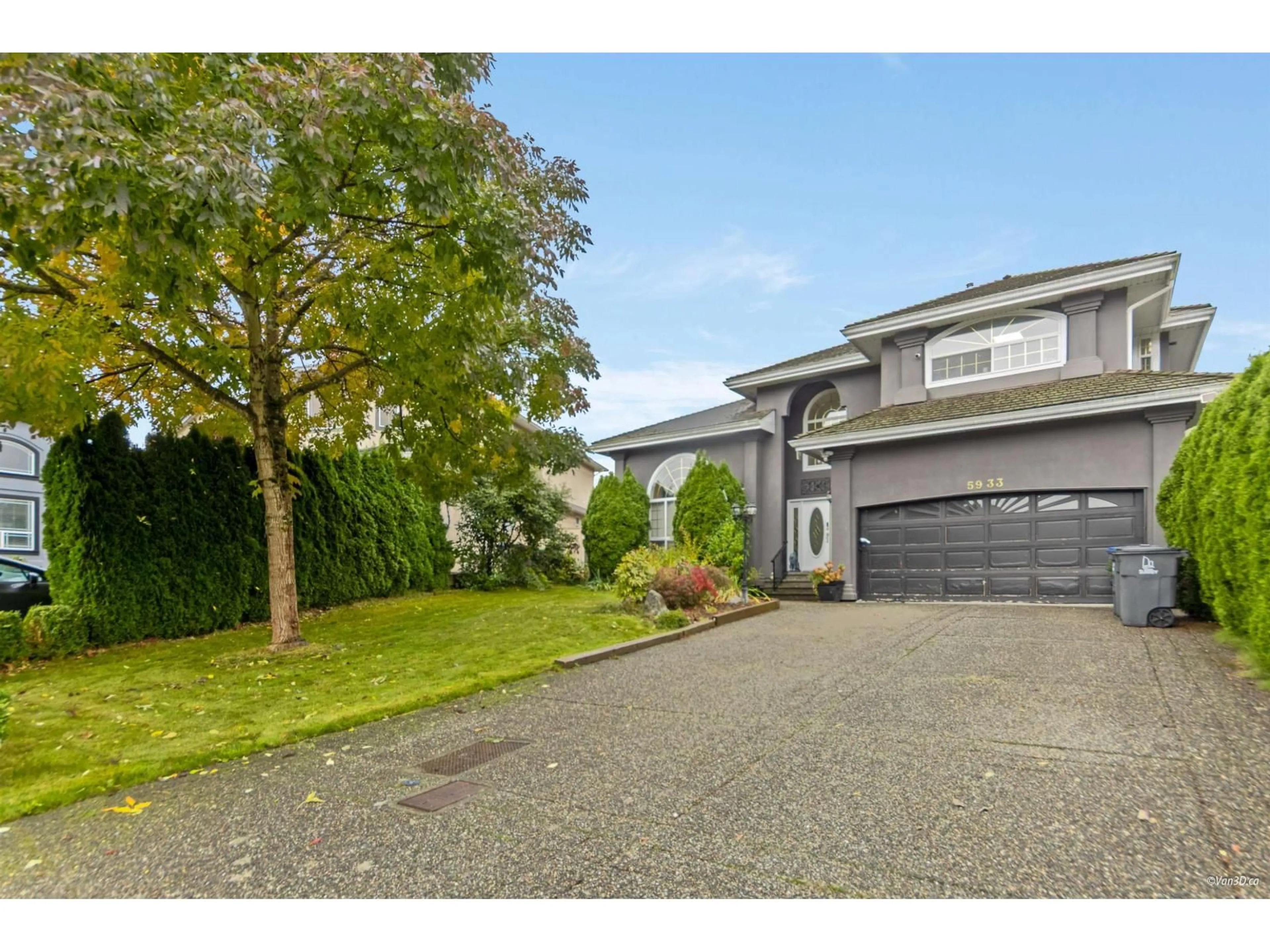 Unknown for 5933 137A STREET, Surrey British Columbia V3X3K9