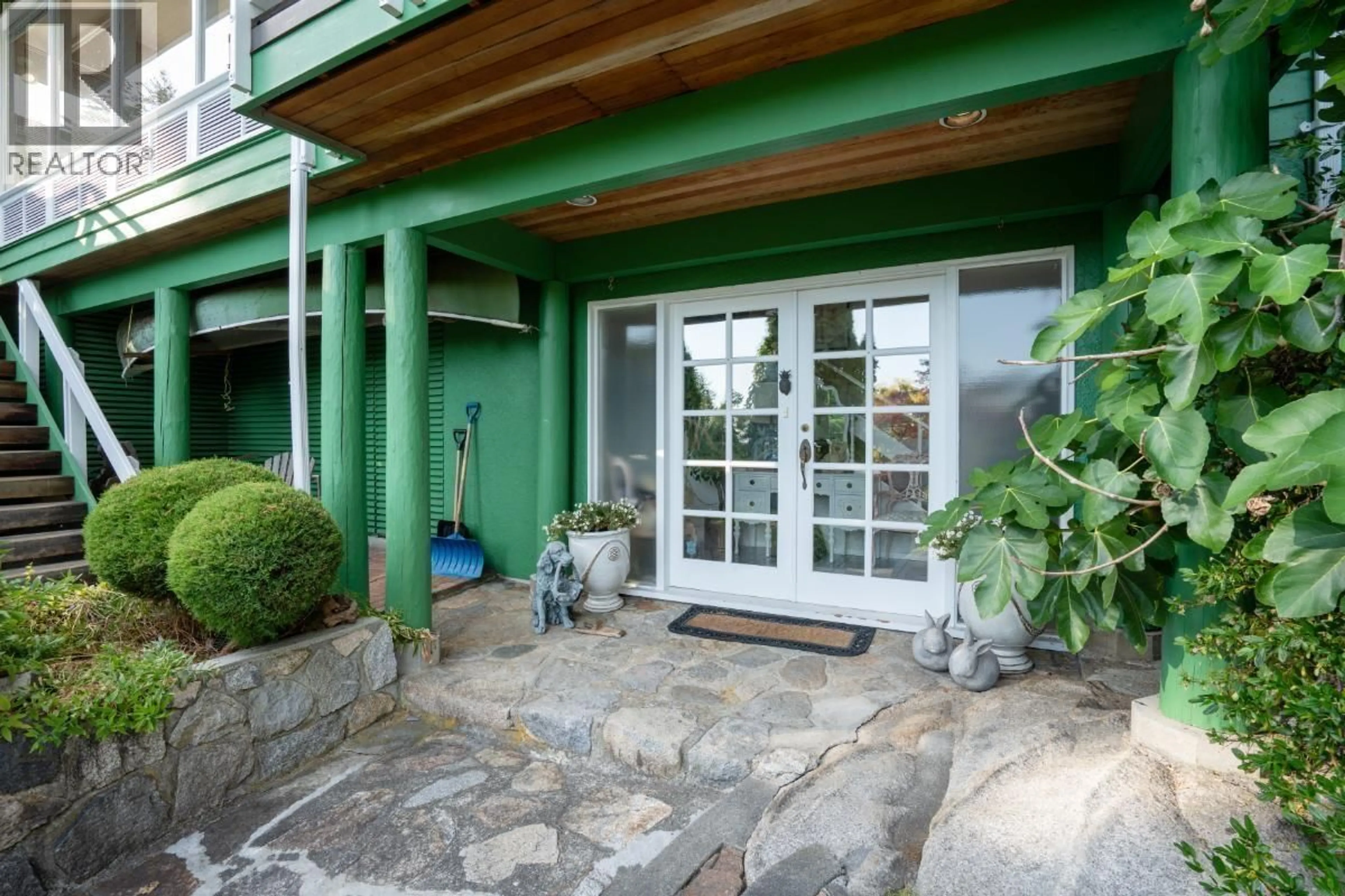 Unknown for 4415 WOODCREST ROAD, West Vancouver British Columbia V7S2W2