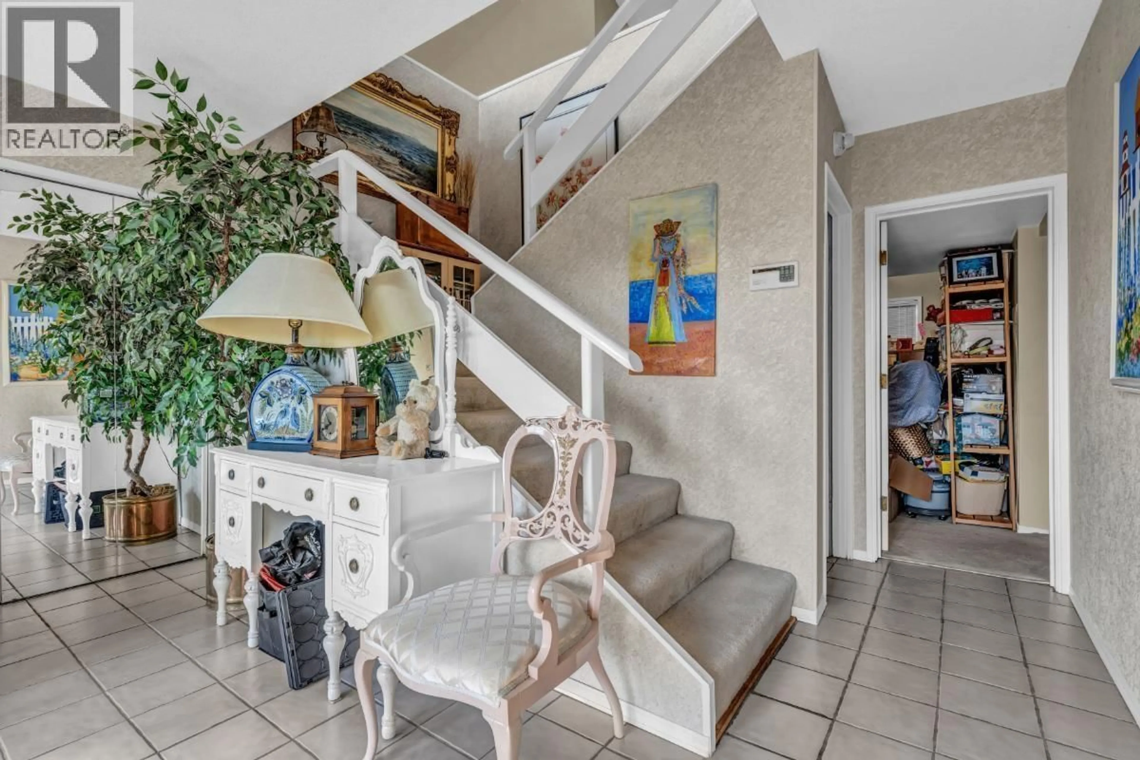 Unknown for 4415 WOODCREST ROAD, West Vancouver British Columbia V7S2W2