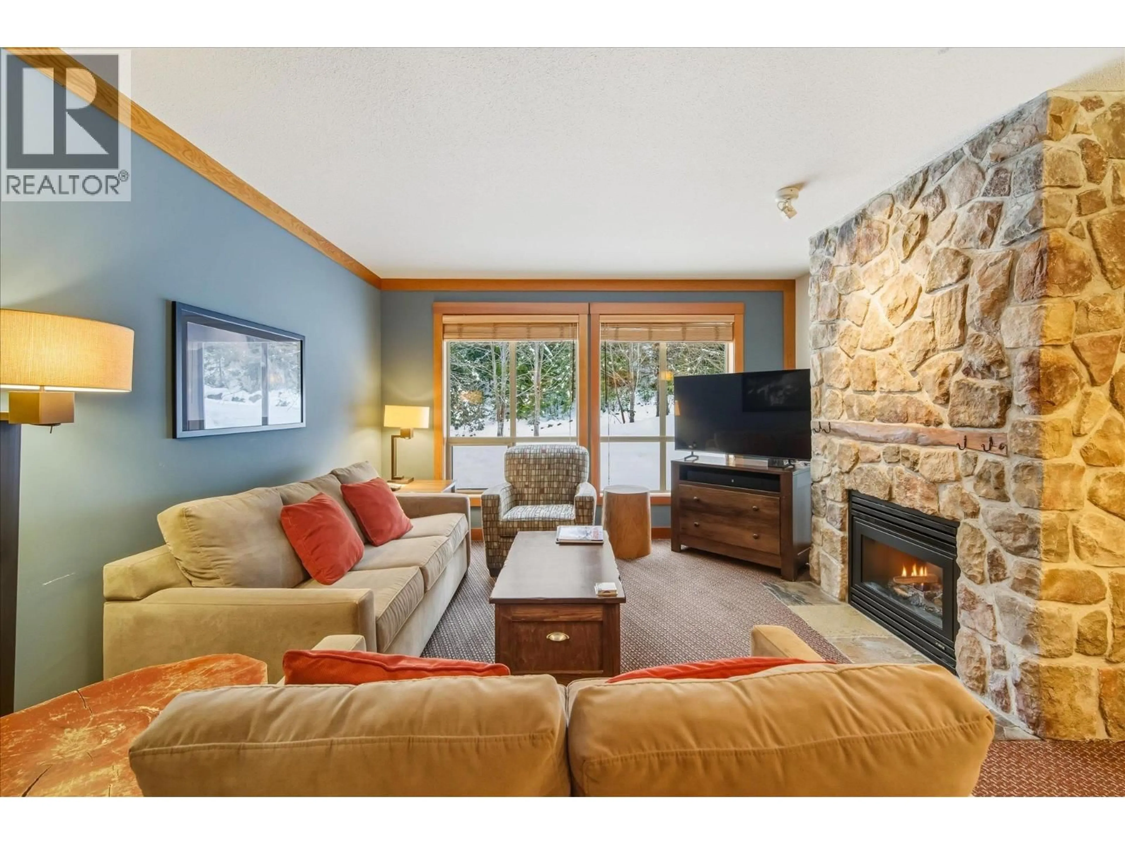 Living room with furniture, unknown for 226A - 2036 LONDON LANE, Whistler British Columbia V8E0N7