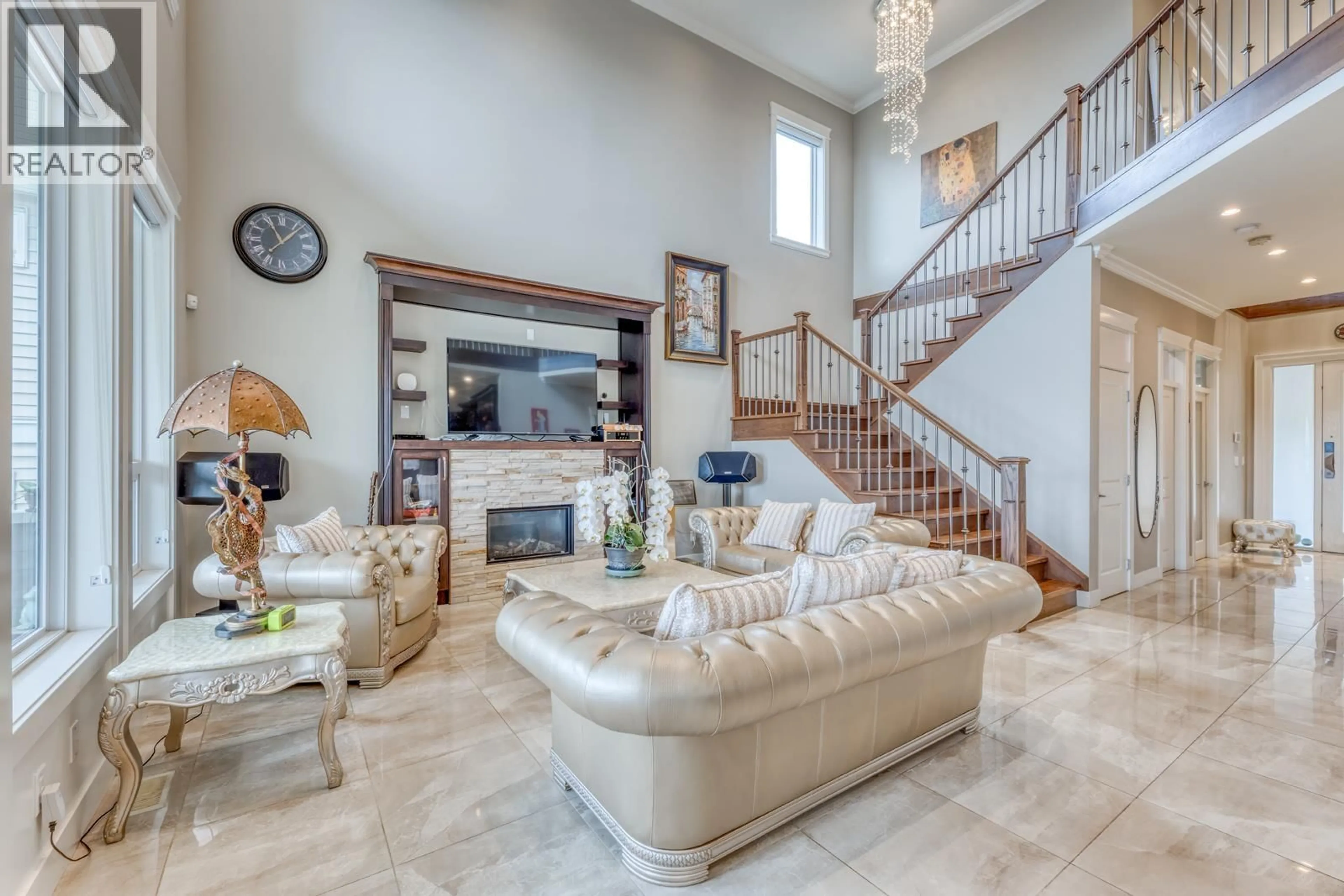 Living room with furniture, ceramic/tile floor for 3420 PRITCHETT PLACE, Coquitlam British Columbia V3E0L2