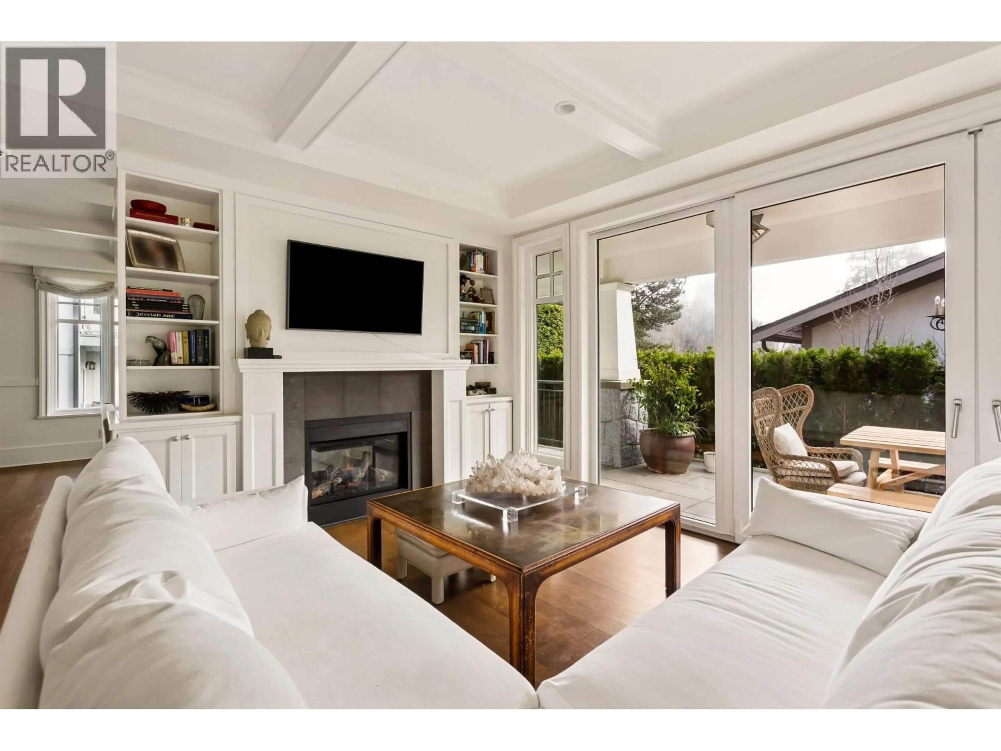 Living room with furniture, unknown for 1398 LAWSON AVENUE, West Vancouver British Columbia V7T2E7