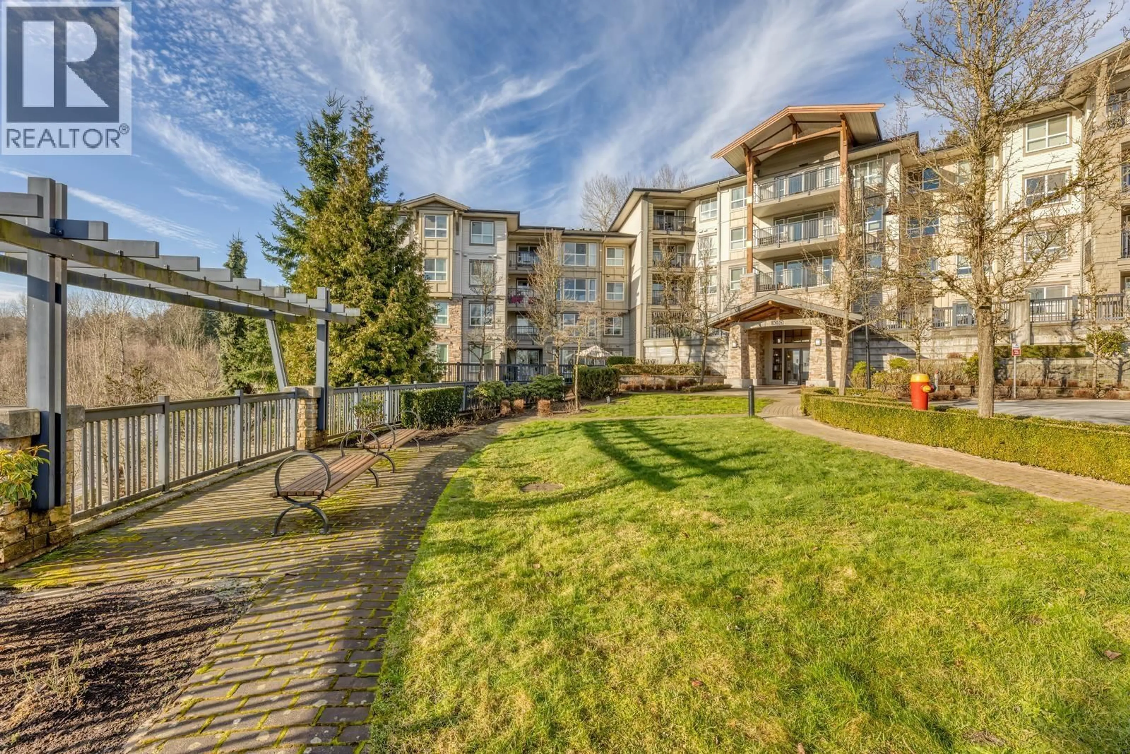 Unknown for 202 - 3050 DAYANEE SPRINGS BOULEVARD, Coquitlam British Columbia V3E3R7