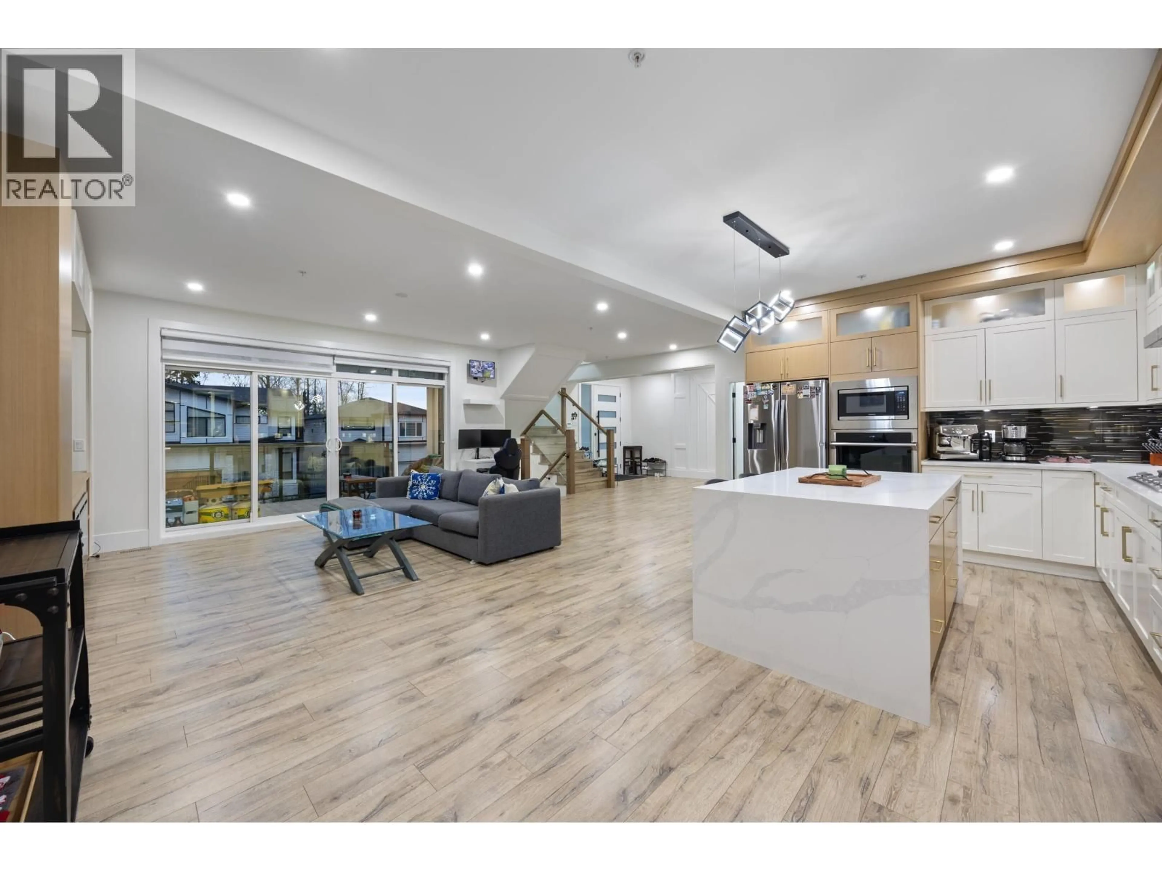 Open concept kitchen, unknown for 10500 MCVEETY STREET, Maple Ridge British Columbia V2W0K3