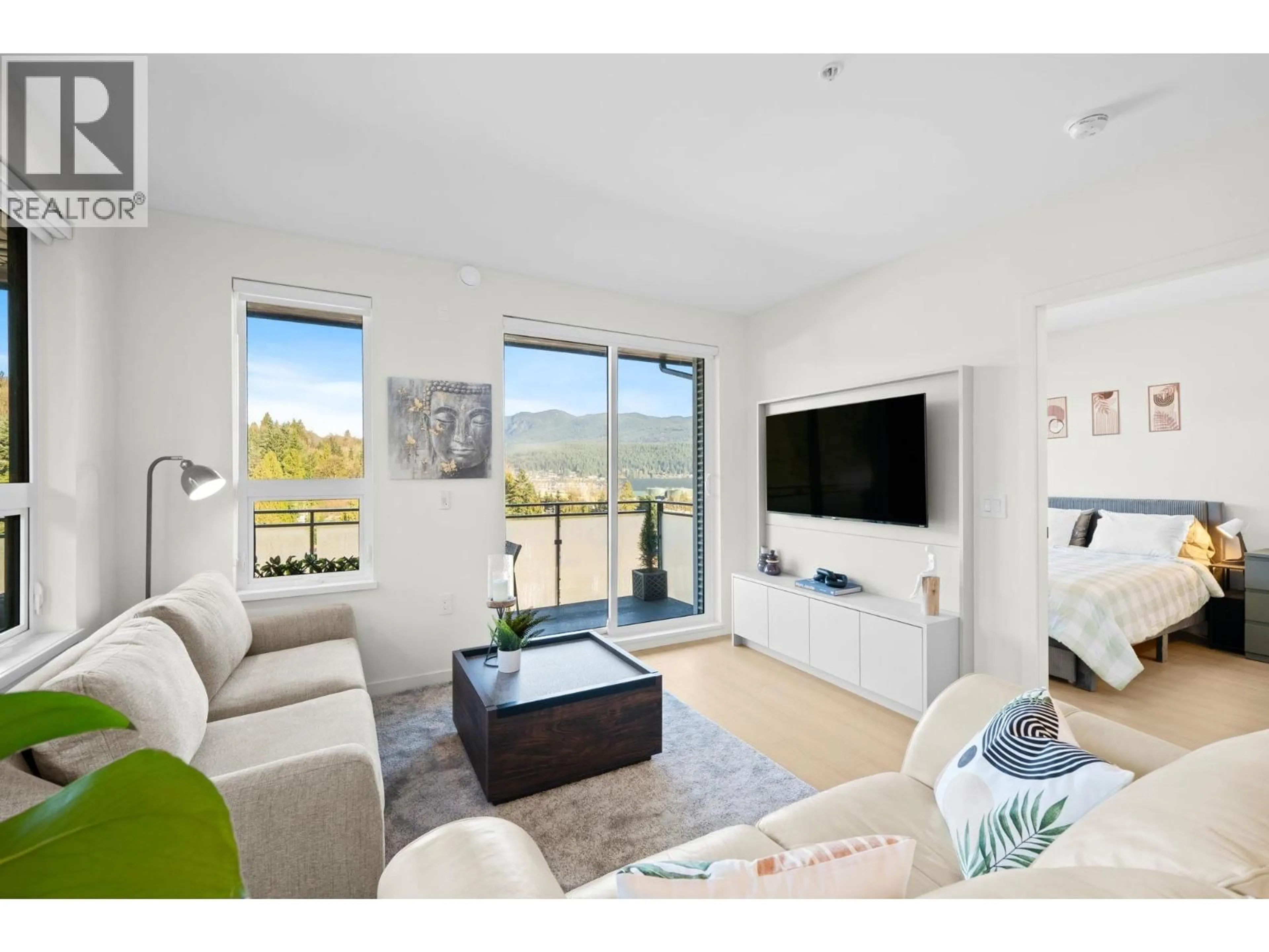 Living room with furniture, unknown for 604 - 2015 ST. JOHNS STREET, Port Moody British Columbia V3H0N5