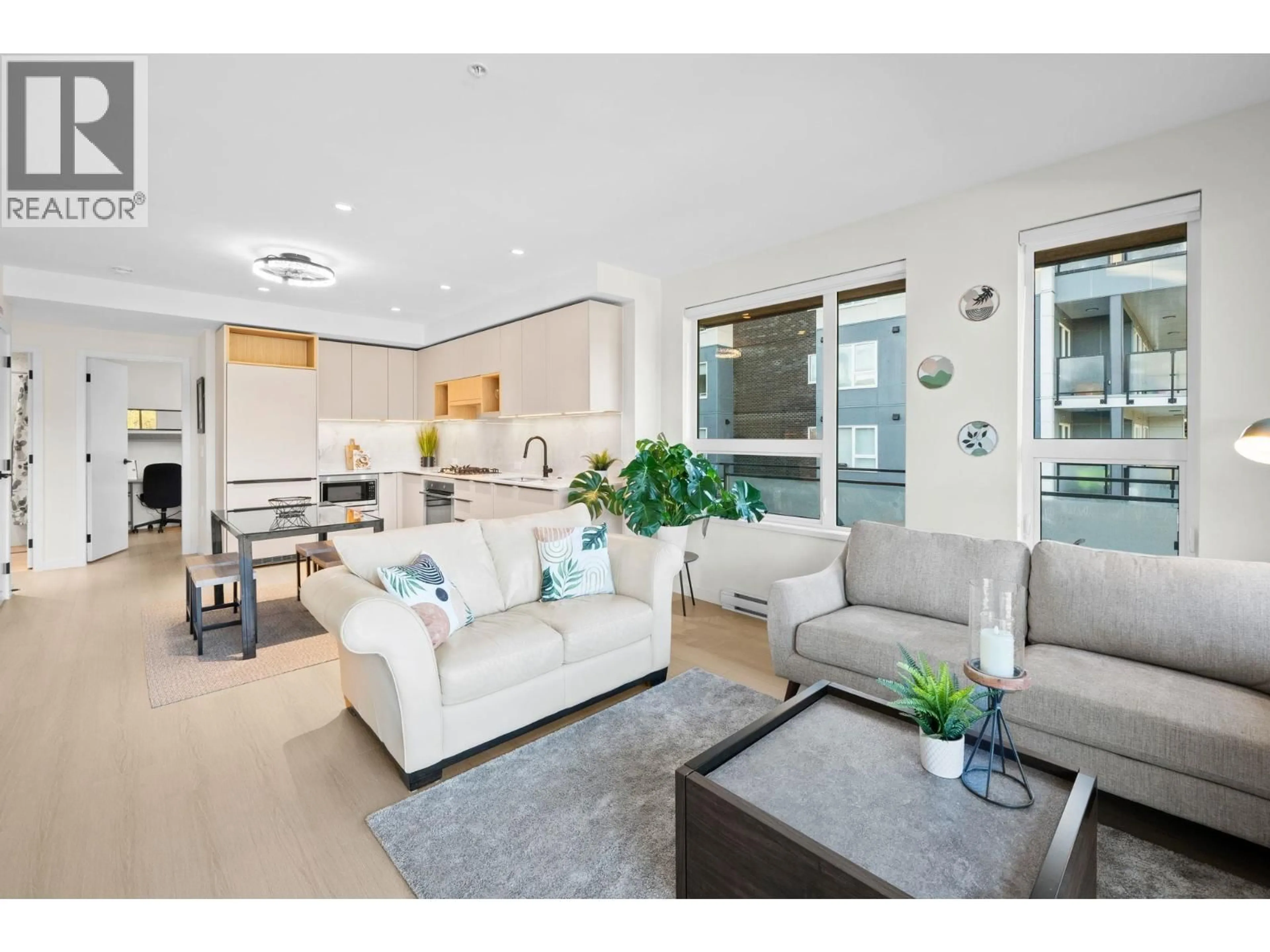 Living room with furniture, unknown for 604 - 2015 ST. JOHNS STREET, Port Moody British Columbia V3H0N5