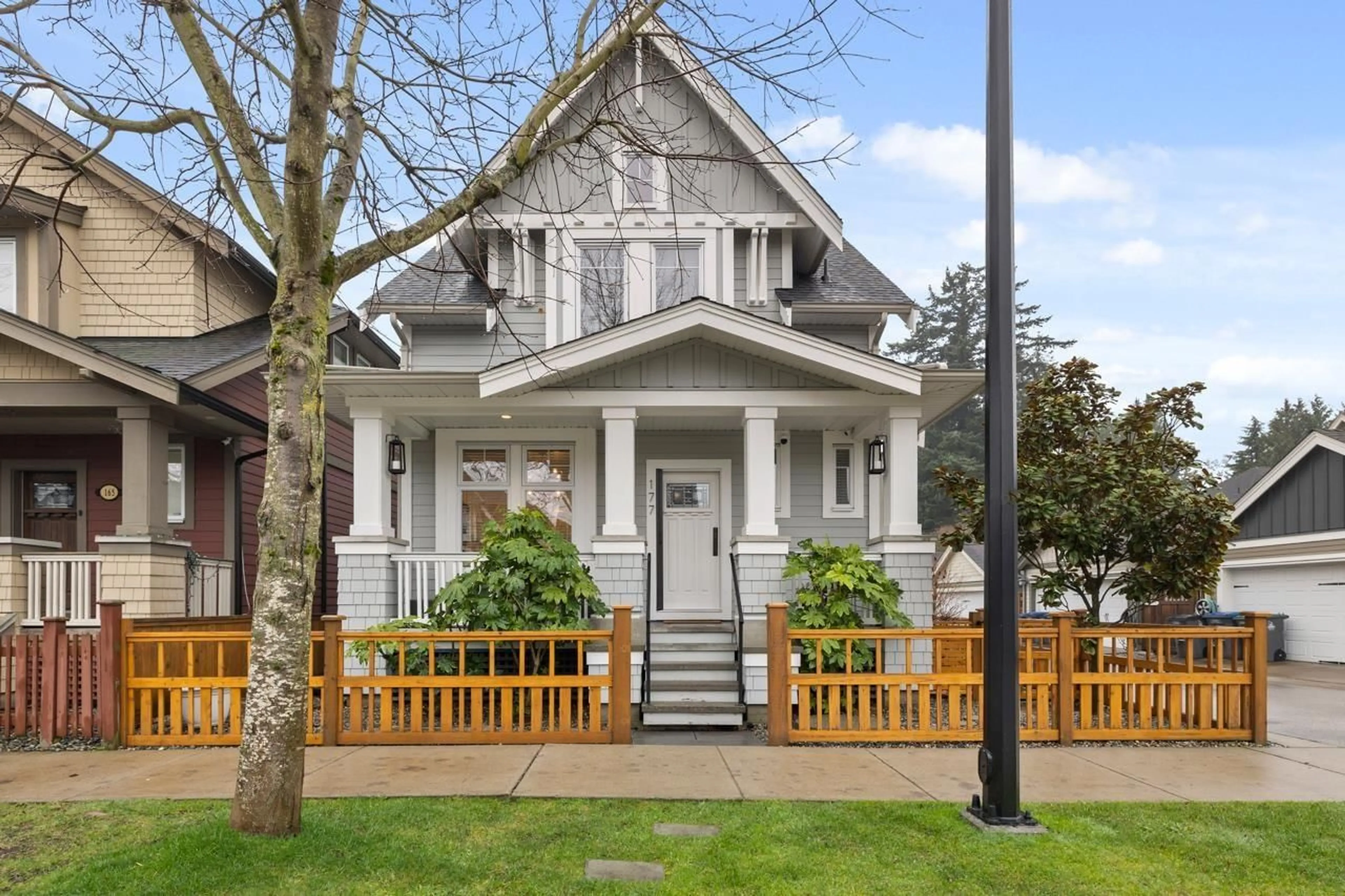 Home with vinyl exterior material, street for 177 172A STREET, Surrey British Columbia V3Z9P9