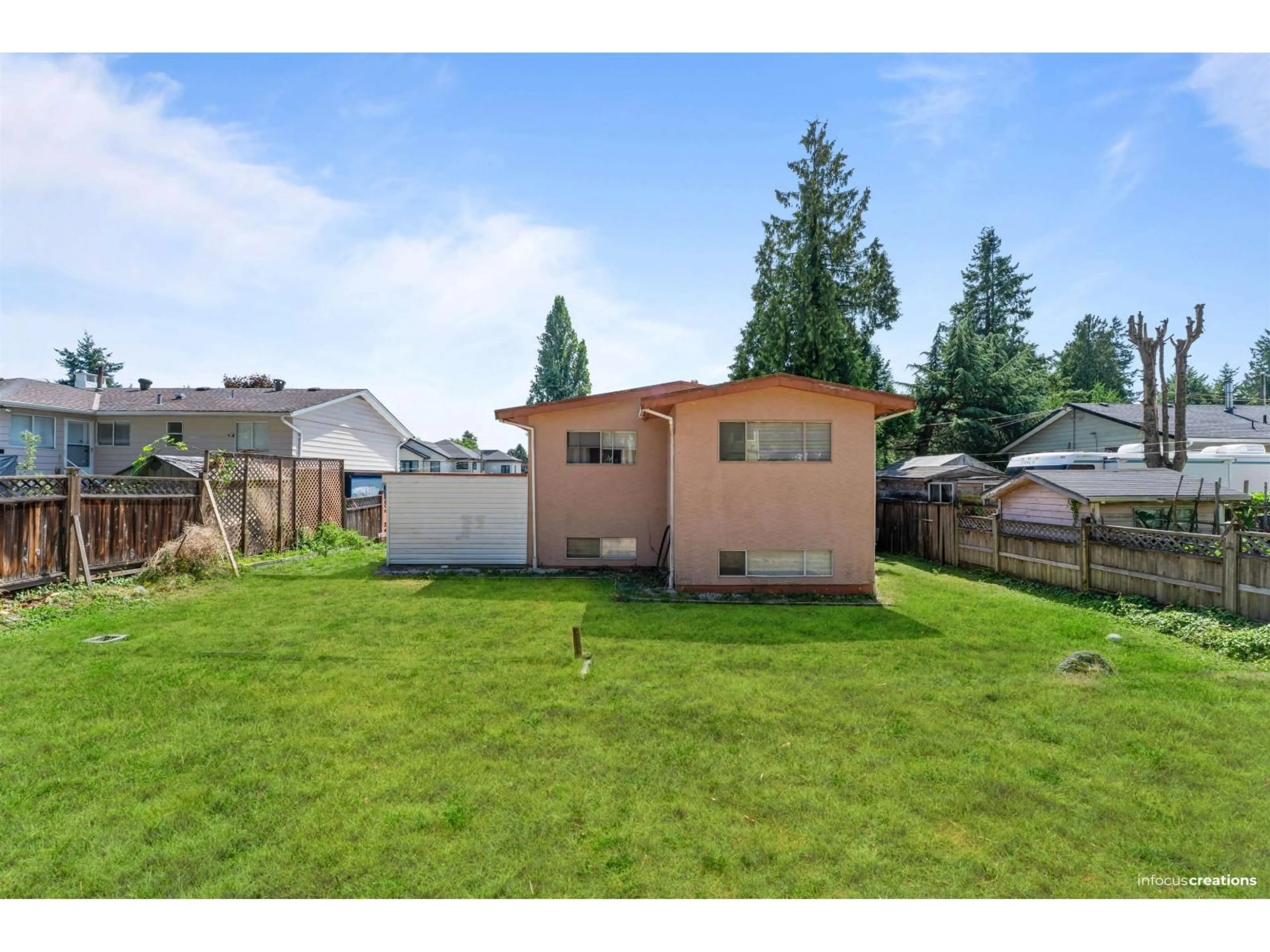 Unknown for 13137 99TH AVENUE, Surrey British Columbia V3T1G1