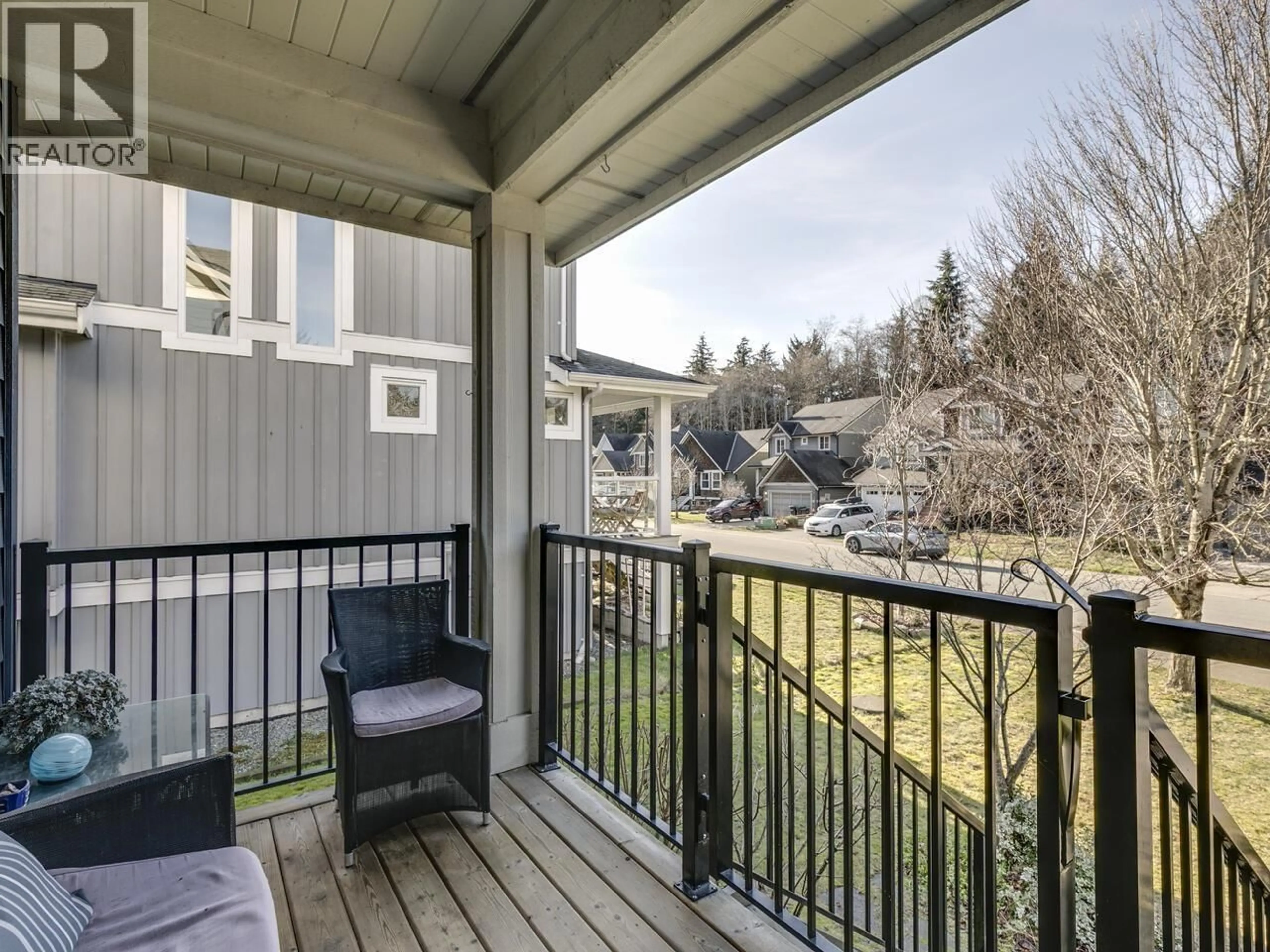 Balcony in the apartment, unknown for 39070 KINGFISHER ROAD, Squamish British Columbia V8B0S9