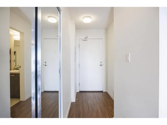 3708 - 13325 102A AVENUE, Surrey 5