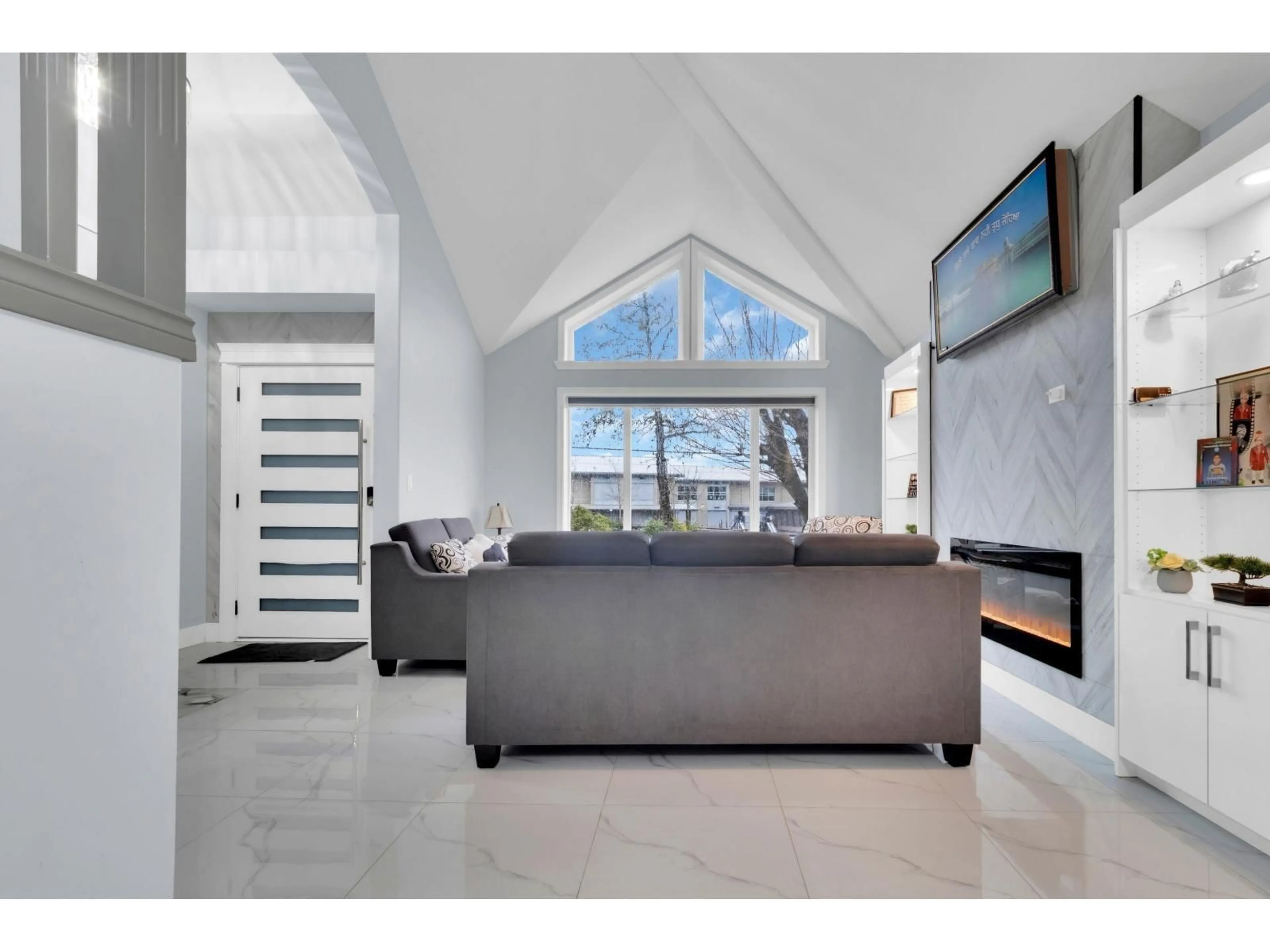 Unknown for 18239 68 AVENUE, Surrey British Columbia V3S9C6