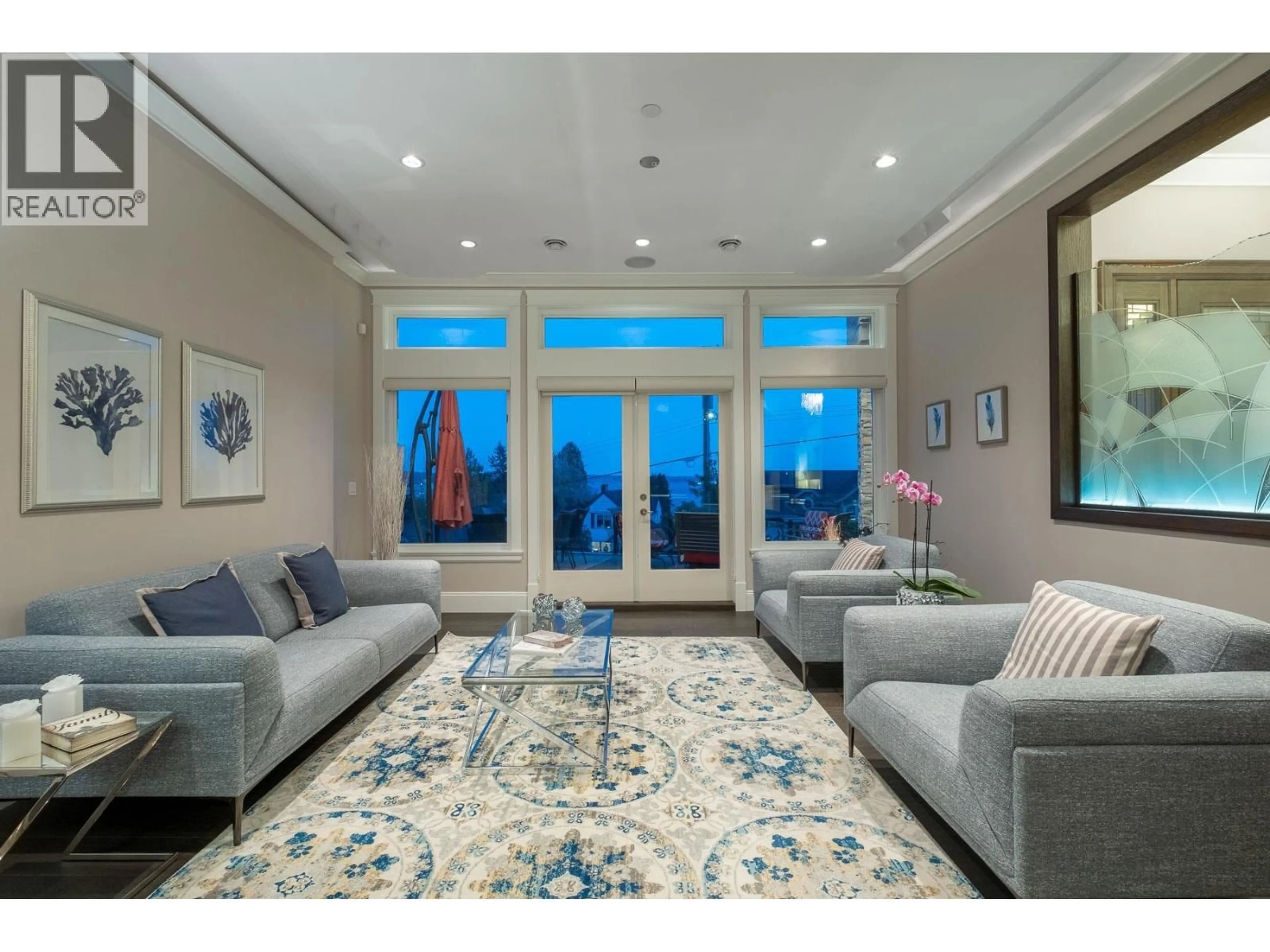 Unknown for 2567 LAWSON AVENUE, West Vancouver British Columbia V7V2G1