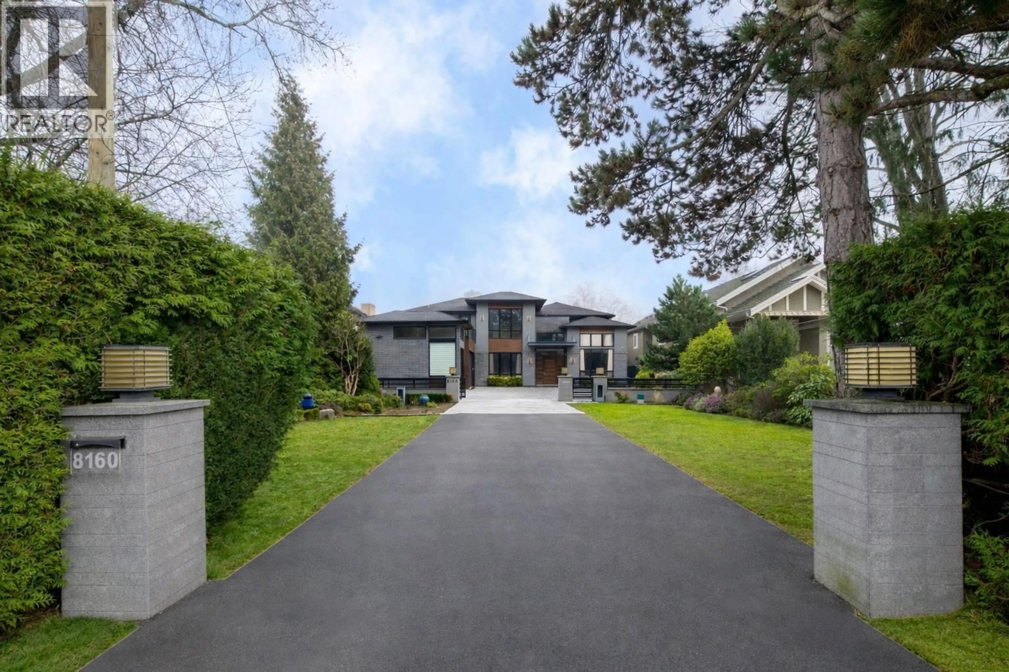 A pic from outside/outdoor area/front of a property/back of a property/a pic from drone, street for 8160 RAILWAY AVENUE, Richmond British Columbia V7C5C8