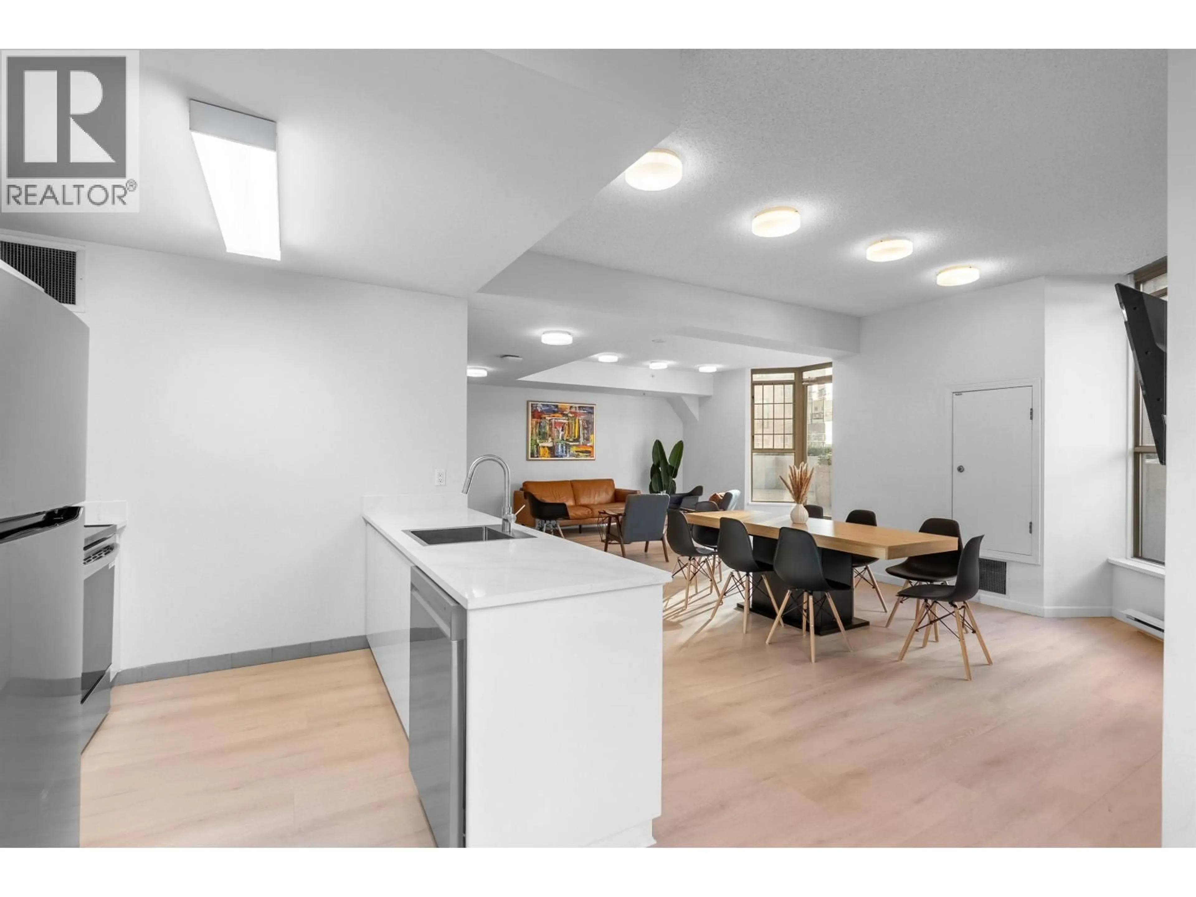 A pic of a room for 1506 - 867 HAMILTON STREET, Vancouver British Columbia V6B2R7